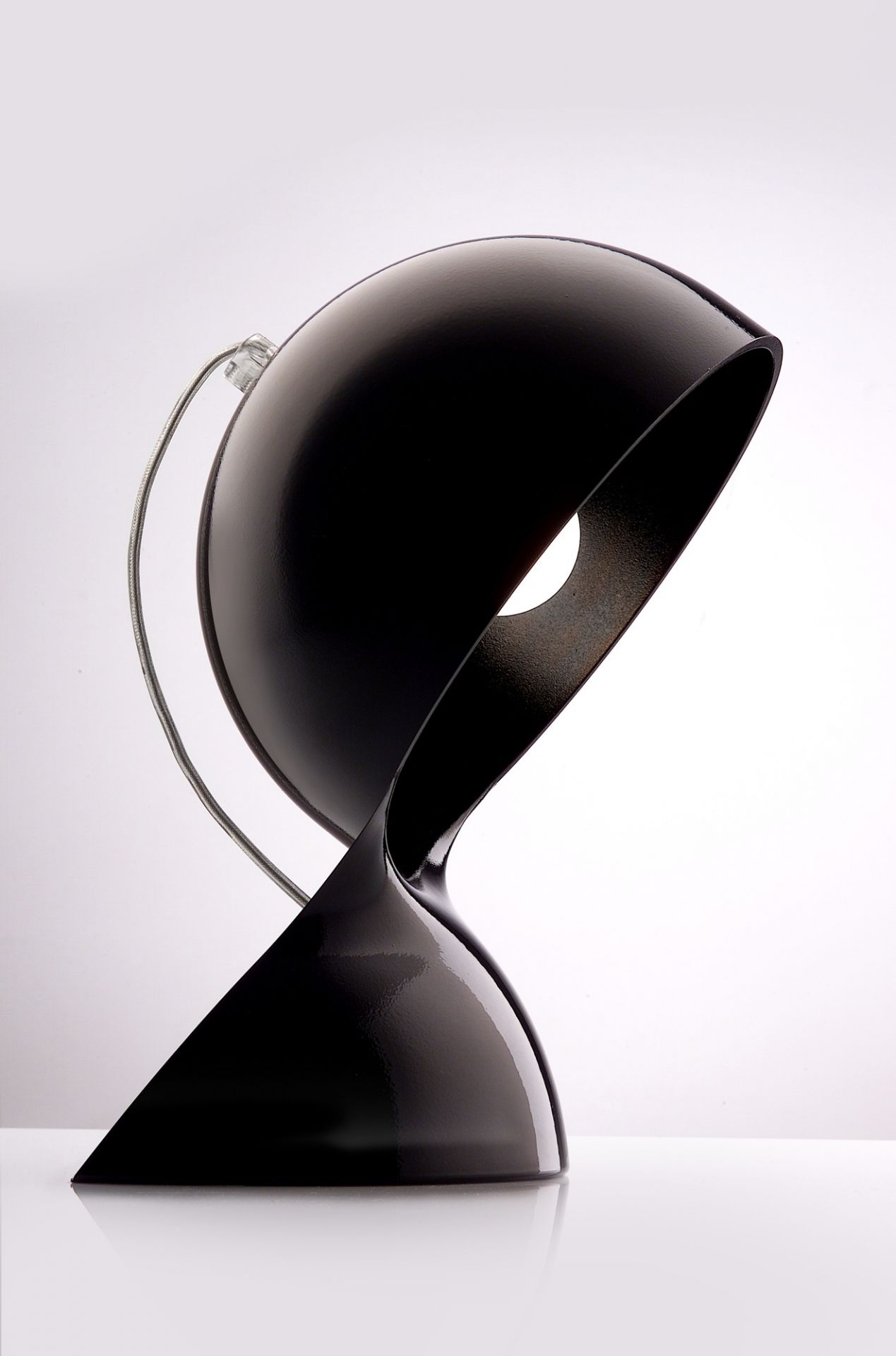 Dalu' Tischleuchte Schwarz Artemide