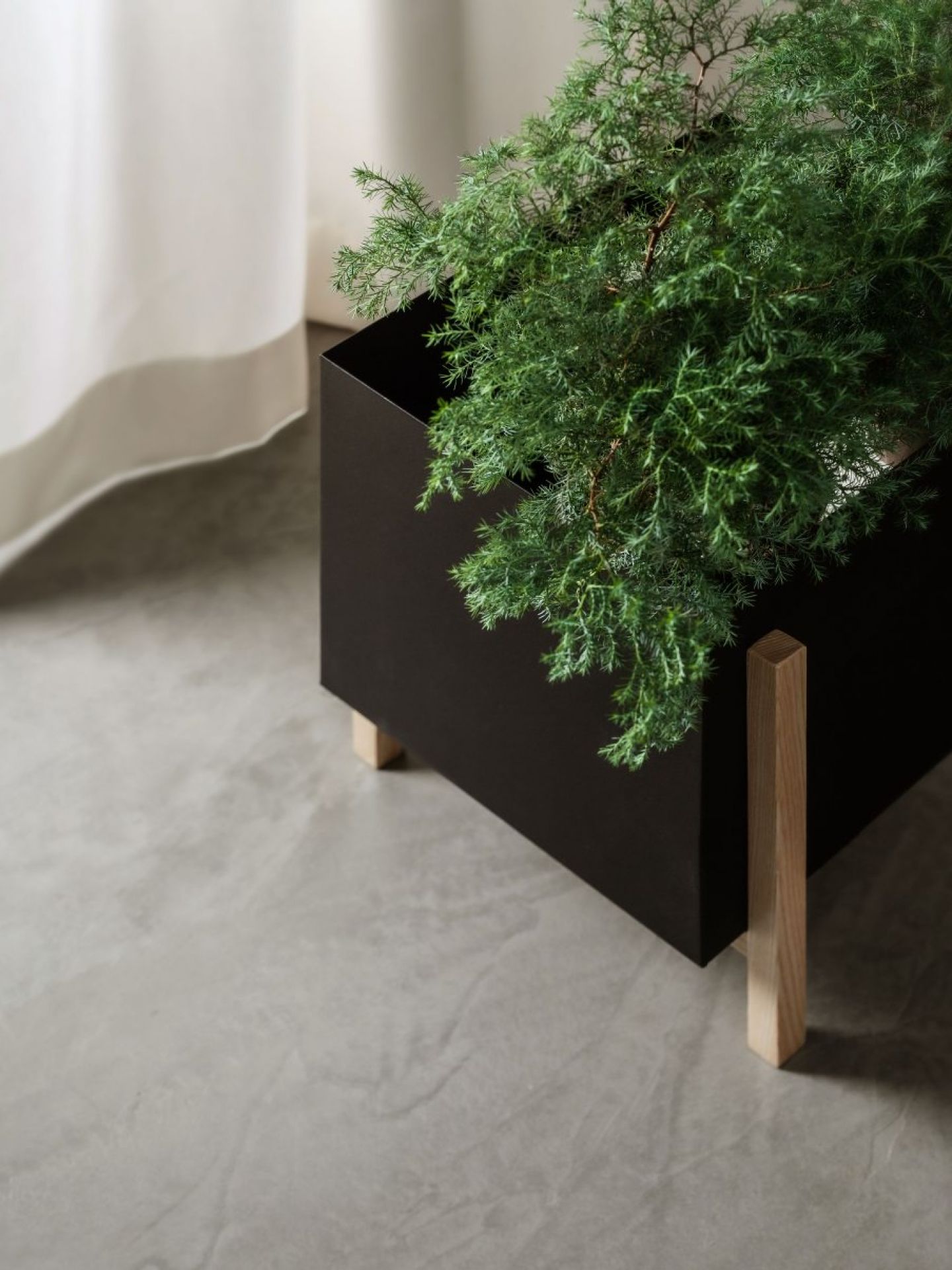 Botanic Flower Stand Blumenkasten Mittel Design House Stockholm  