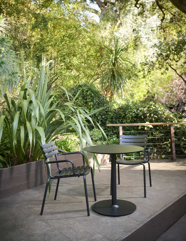 Alua Armrest Dining Chair Armlehnen Stuhl Outdoor Houe 