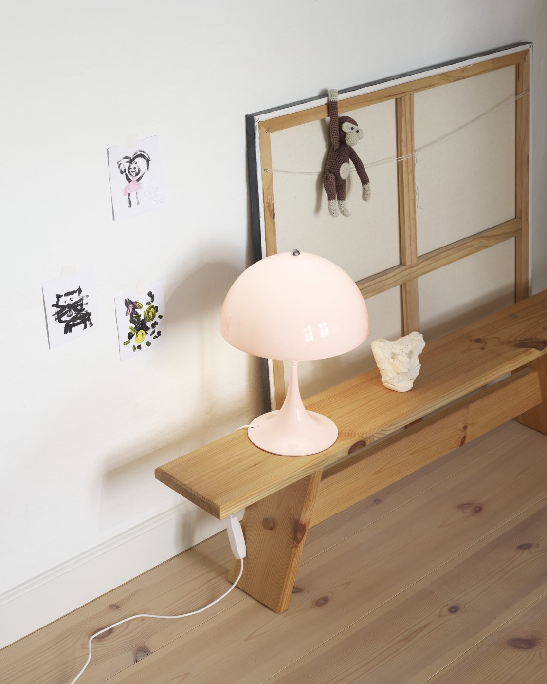 Panthella 250 Table lamp LED Tischleuchte Louis Poulsen Opal Pale rosa