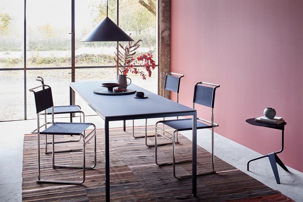 B40 Chair Stuhl mit Bauhaus-Gurt Tecta