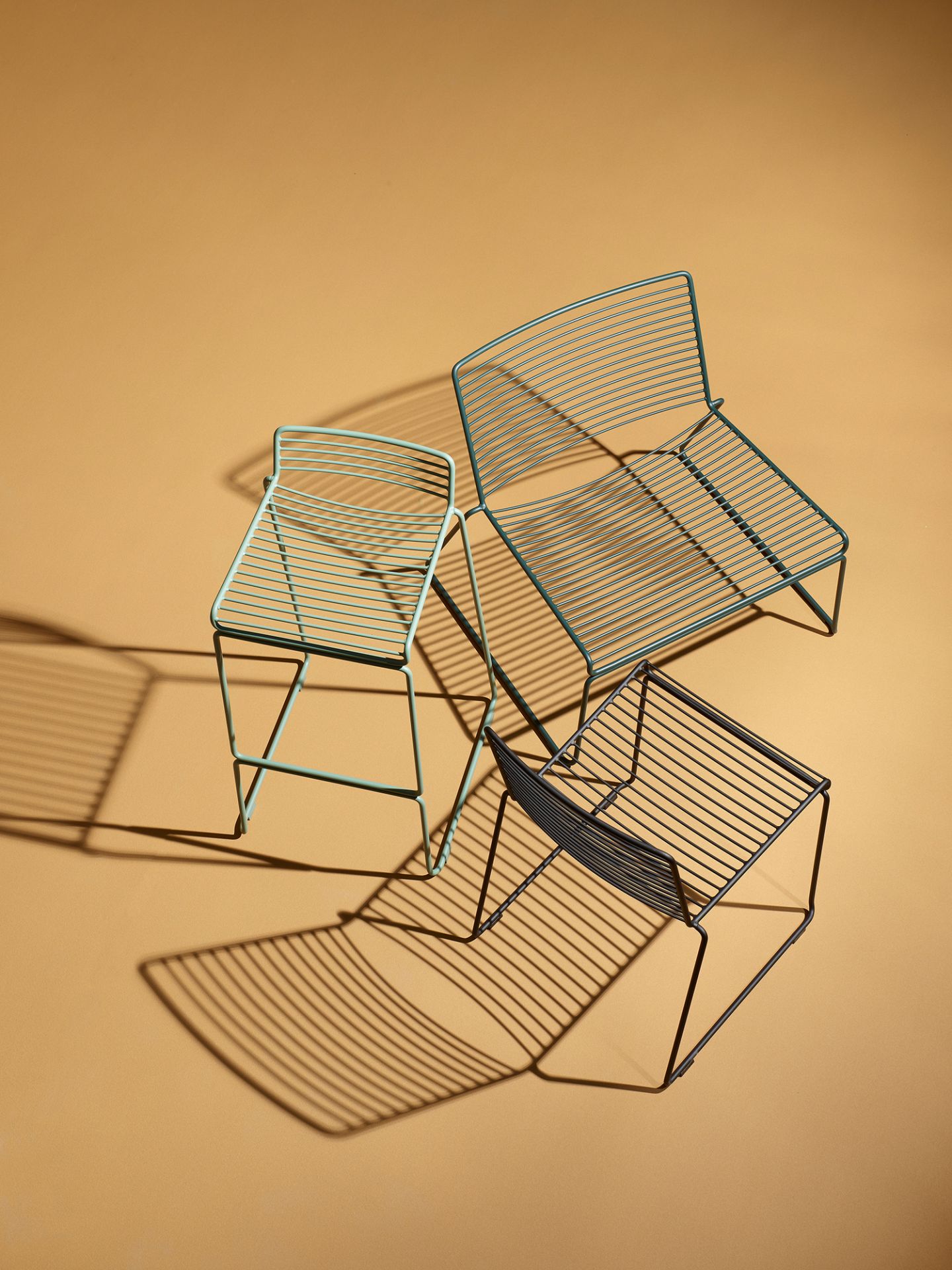 Hee Lounge Chair Schwarz Hay