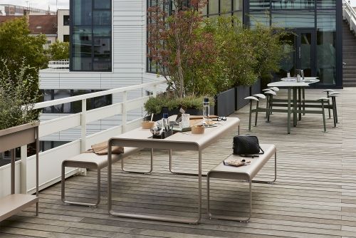 Bolder 3-Sitzer-Tisch mit Sitzflächen Outdoor Fermob MÄNGELEXEMPLAR