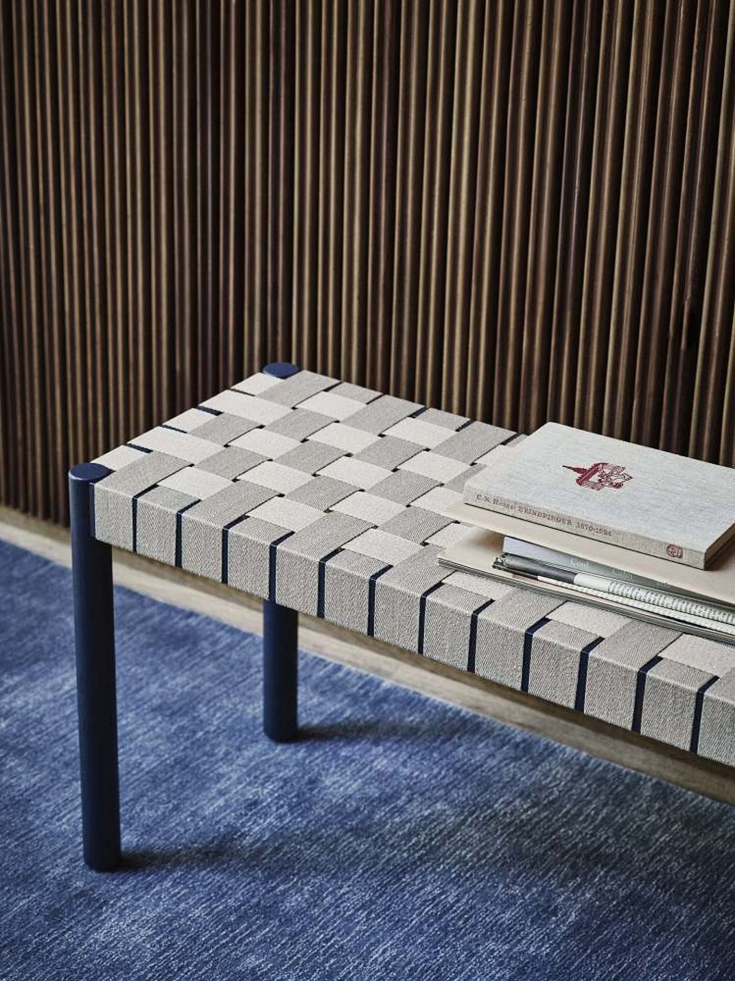 Betty TK4 / TK5 Bench Bank AndTradition