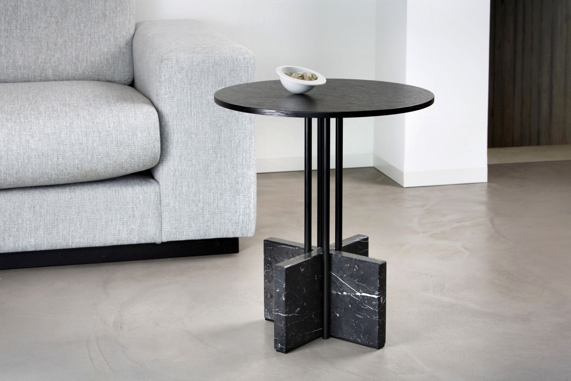 Gravity Table Beistelltisch Hoch Breccia Pernice Favius
