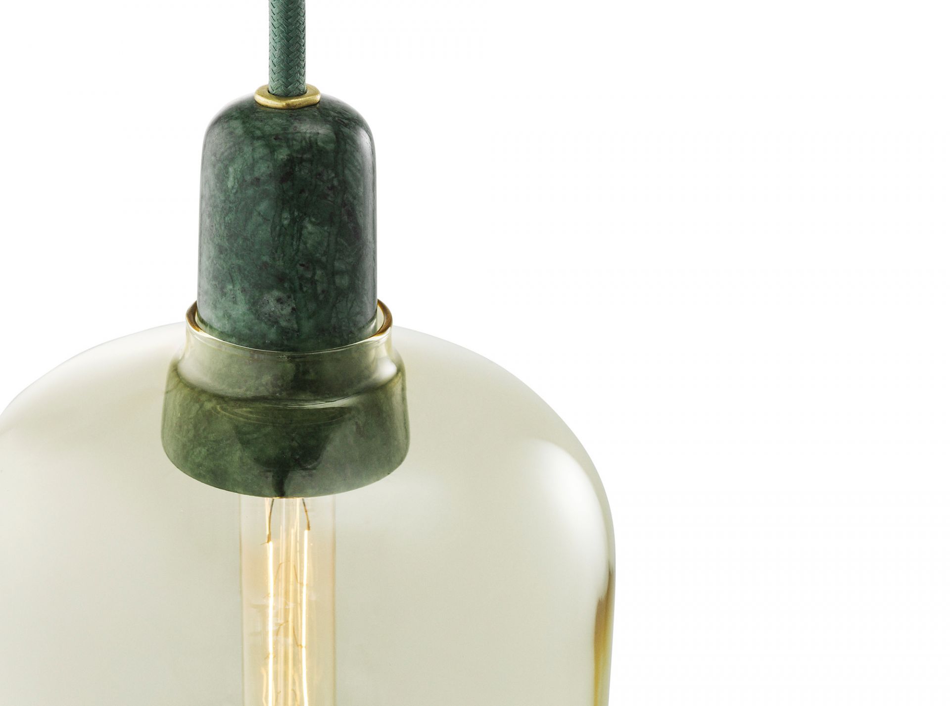 Amp Lamp Hängeleuchte Normann Copenhagen Gold/Green Ø 14 cm