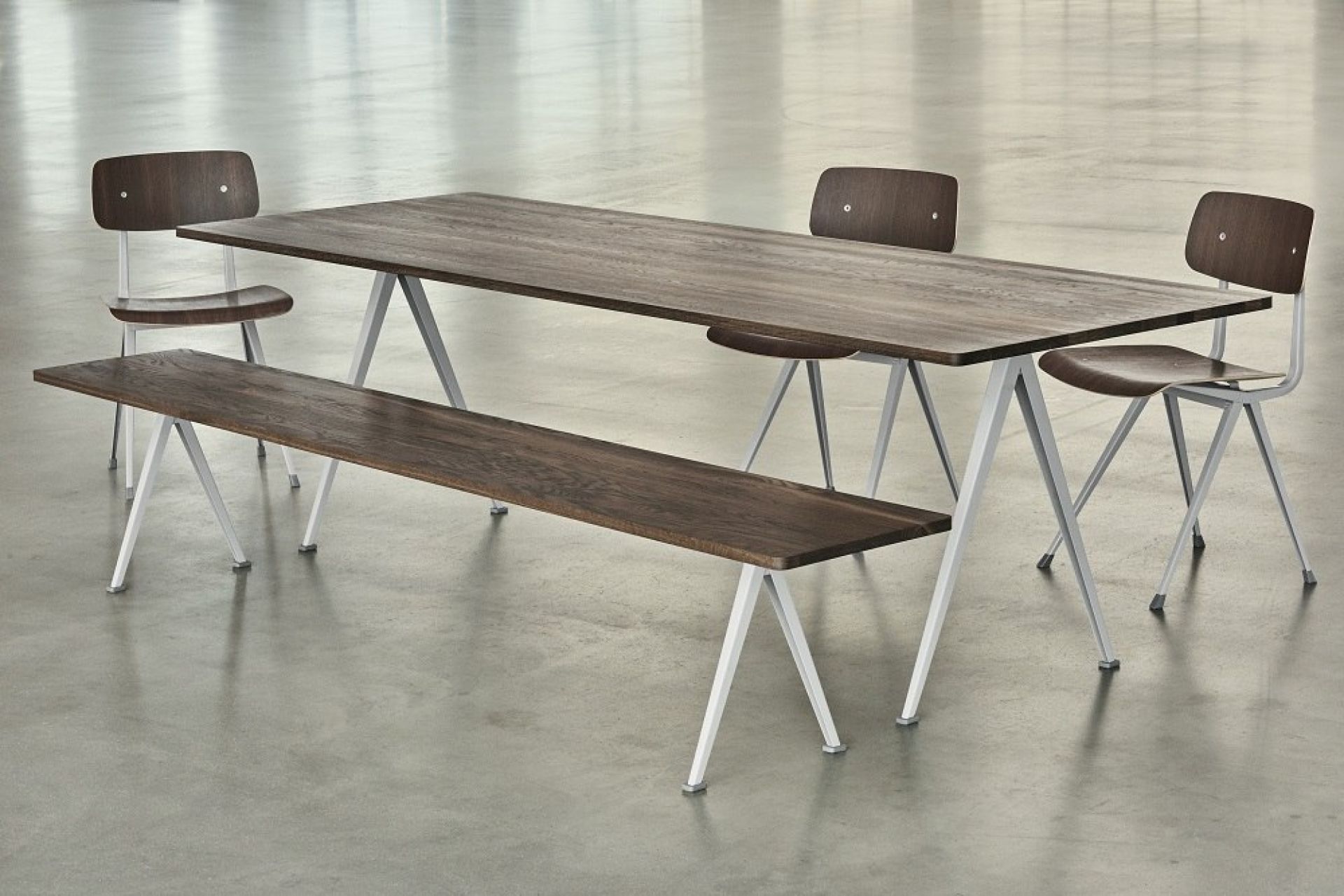 Pyramid Table 02 Esstisch Hay Pyramid Table 02 Esstisch Hay