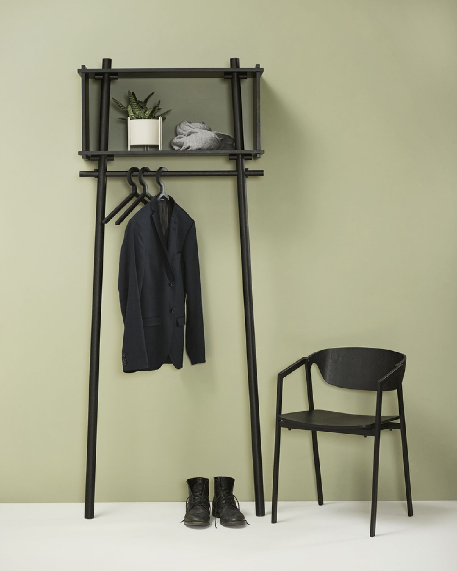 Töjbox Anlehngarderobe Woud Bx80 cm Eiche schwarz