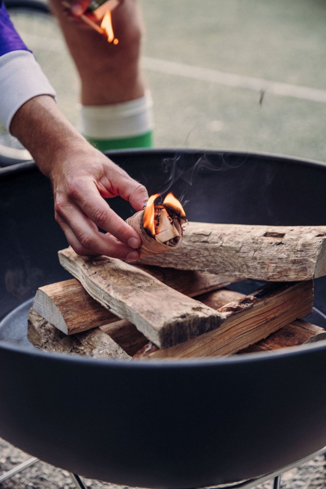 Bowl 57 Feuerschale mit Drahtfuß höfats Bowl 57 Feuerschale mit Drahtfuß höfats