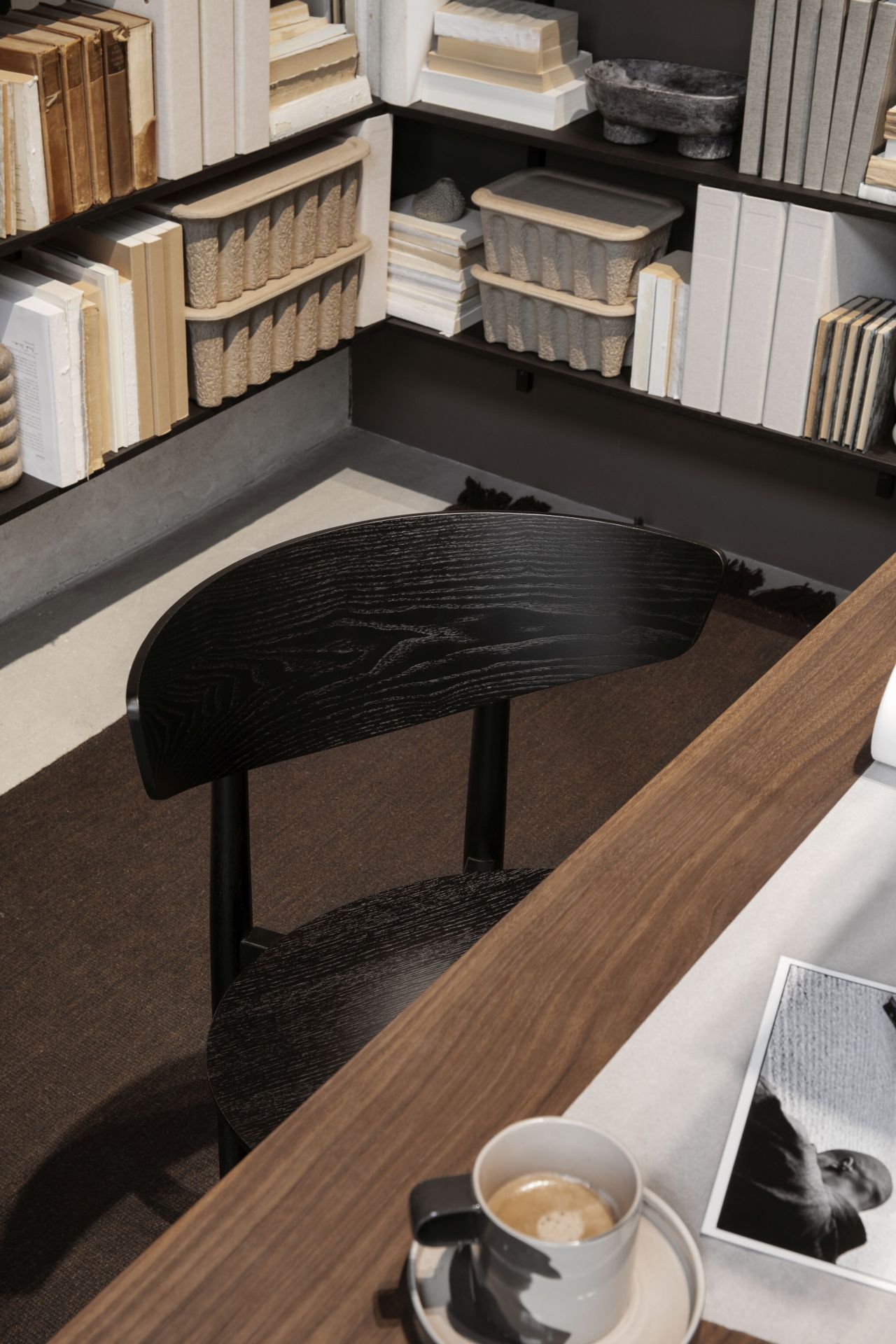 Herman Esszimmerstuhl mit Holzgestell Schwarz Ferm Living Herman Esszimmerstuhl mit Holzgestell Schwarz Ferm Living