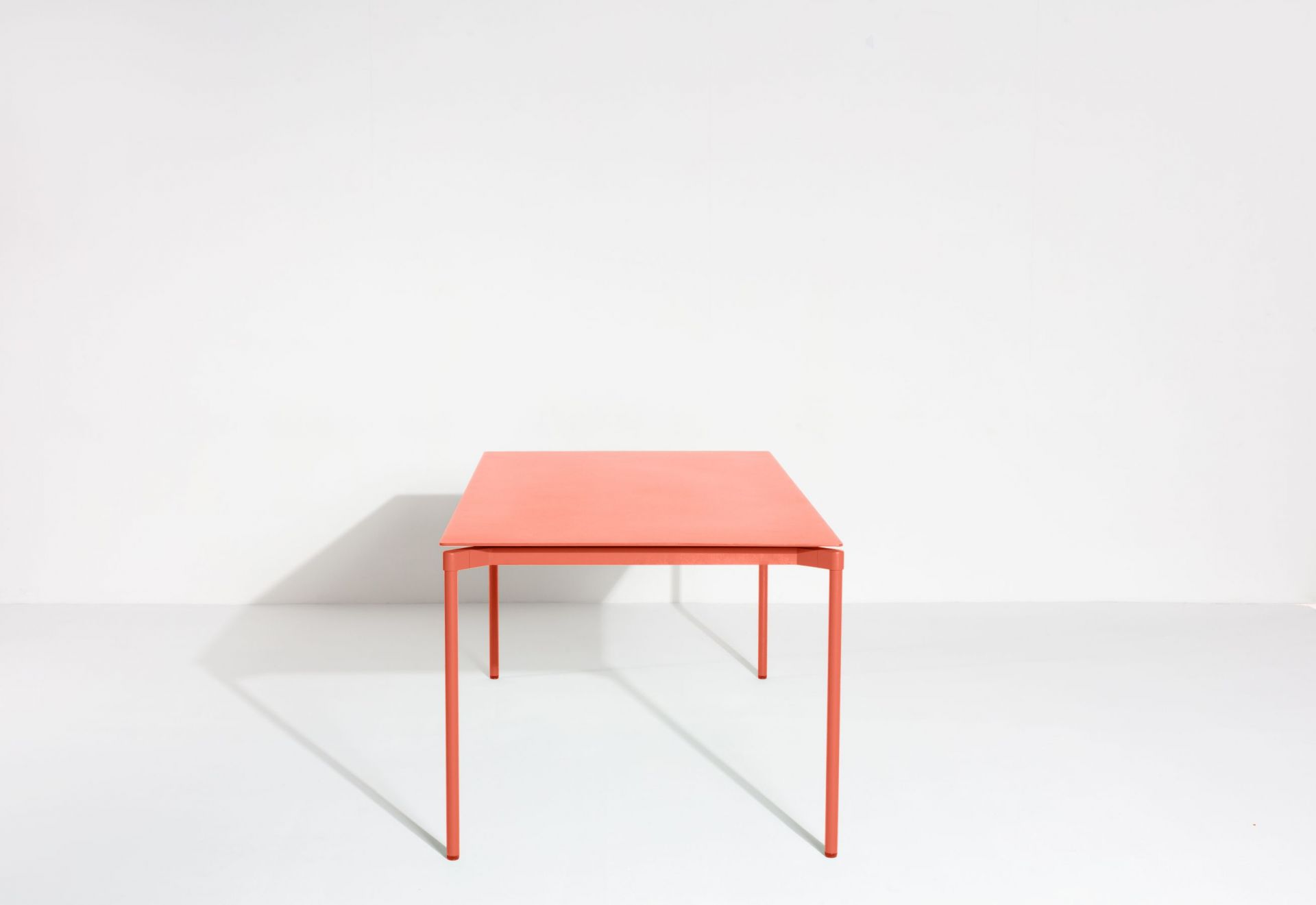 Fromme Dining Table Rectangular Esstisch Rechteckig Petite Friture Coral Fromme Dining Table Rectangular Esstisch Rechteckig Petite Friture Coral