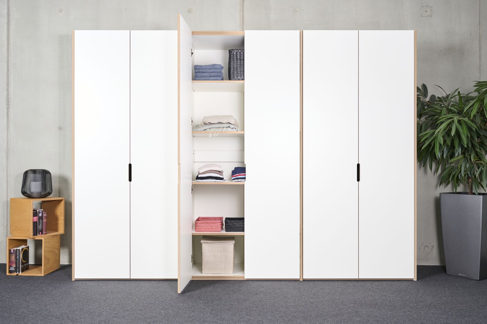 Tojo-Schrank Grundmodul Tojo-Schrank Grundmodul