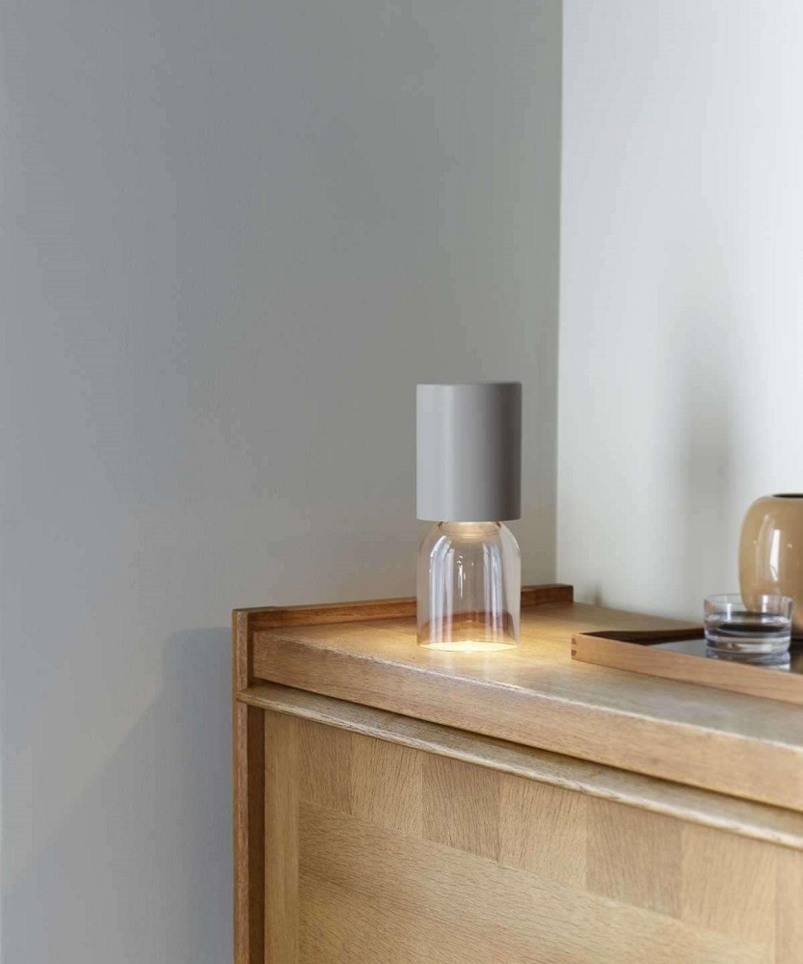 A02R1 NUI Mini Outdoor Portable lamp Akkuleuchte / Tischleuchte Luceplan