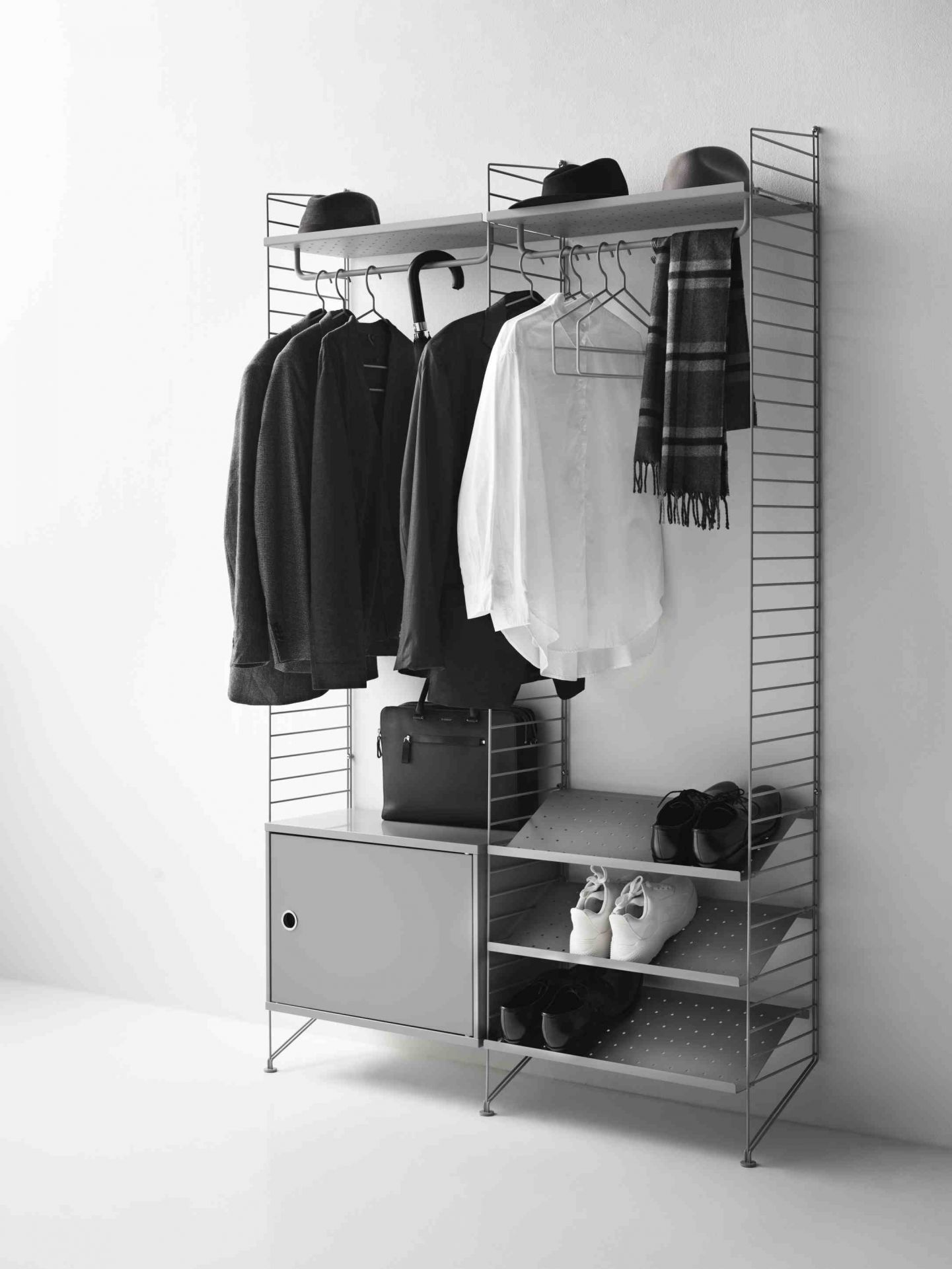 String Schlafzimmer Boden Regalsystem C String Furniture 