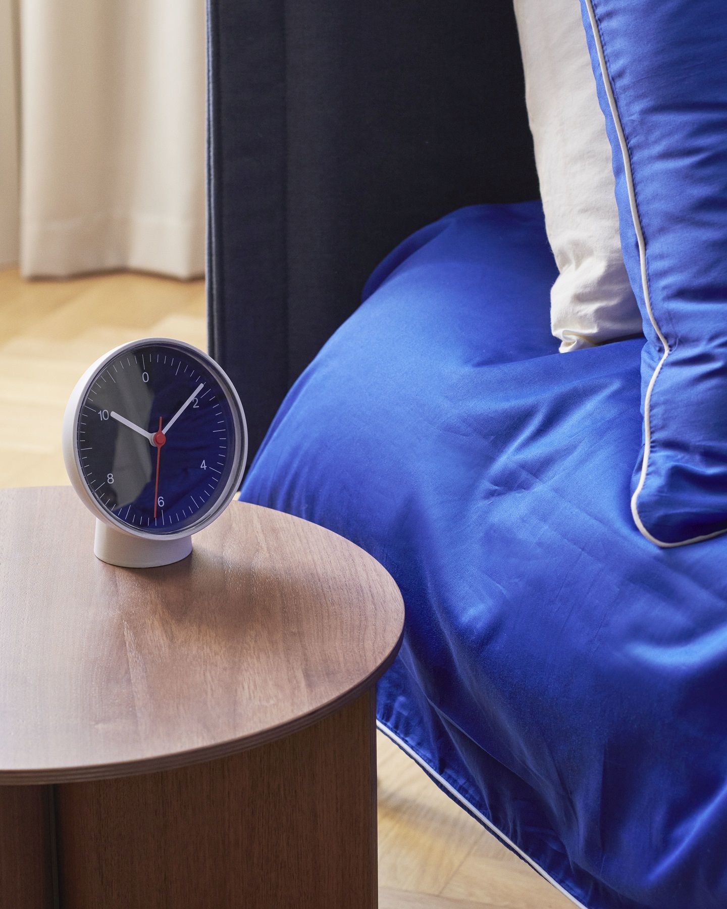 Table Clock Dual-function Tischuhr / Wanduhr Hay 