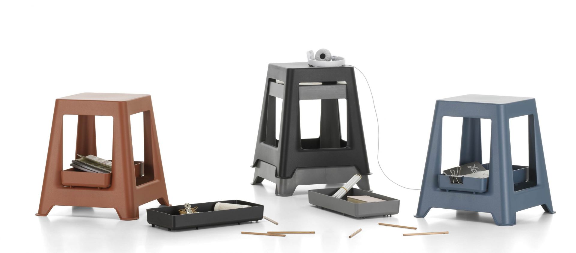 Chap Tray RE Tablett Vitra Basic dark