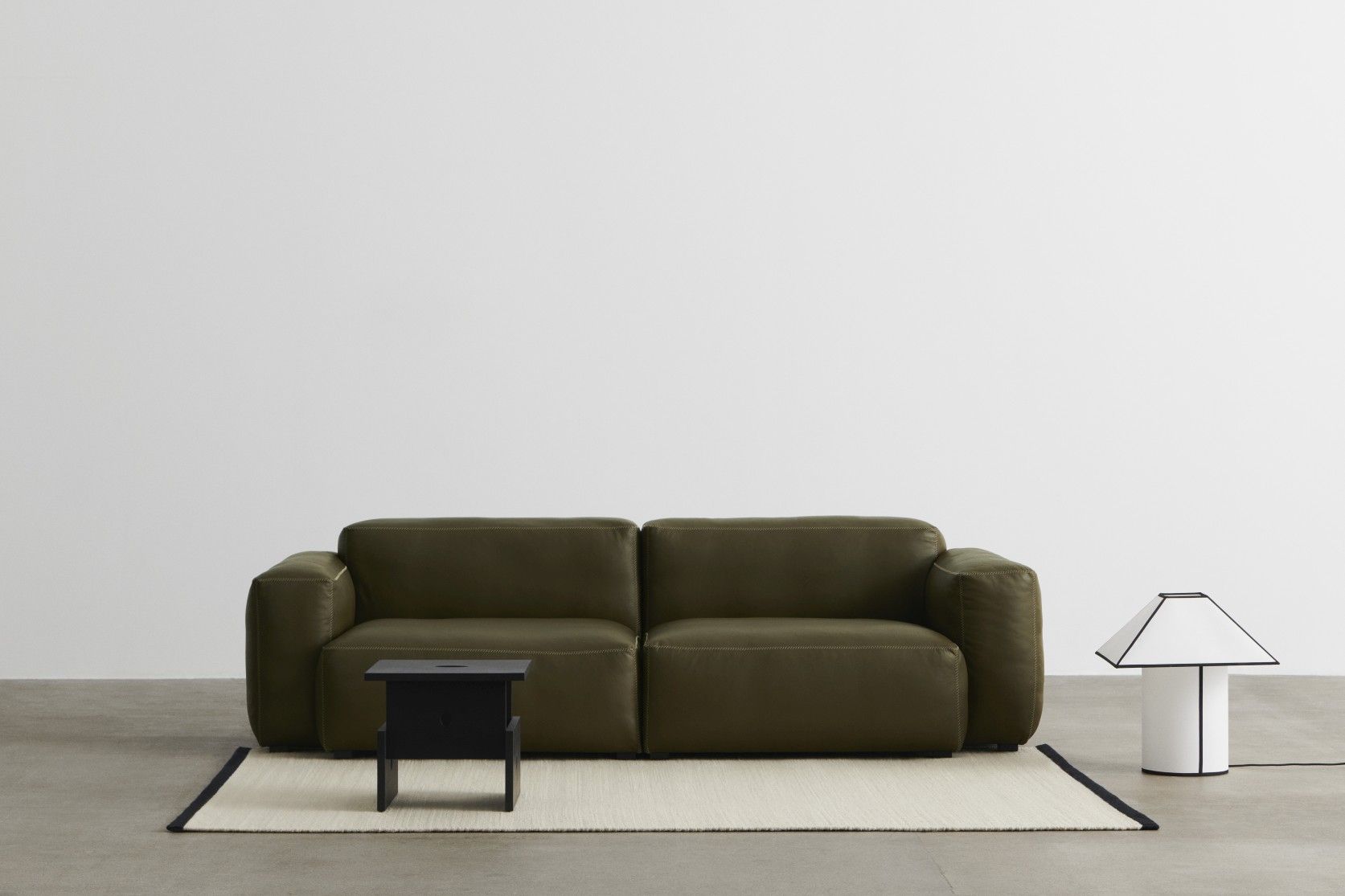Wood Box Coffee Table Couchtisch Hay Eiche schwarz wasserbasierter lack
