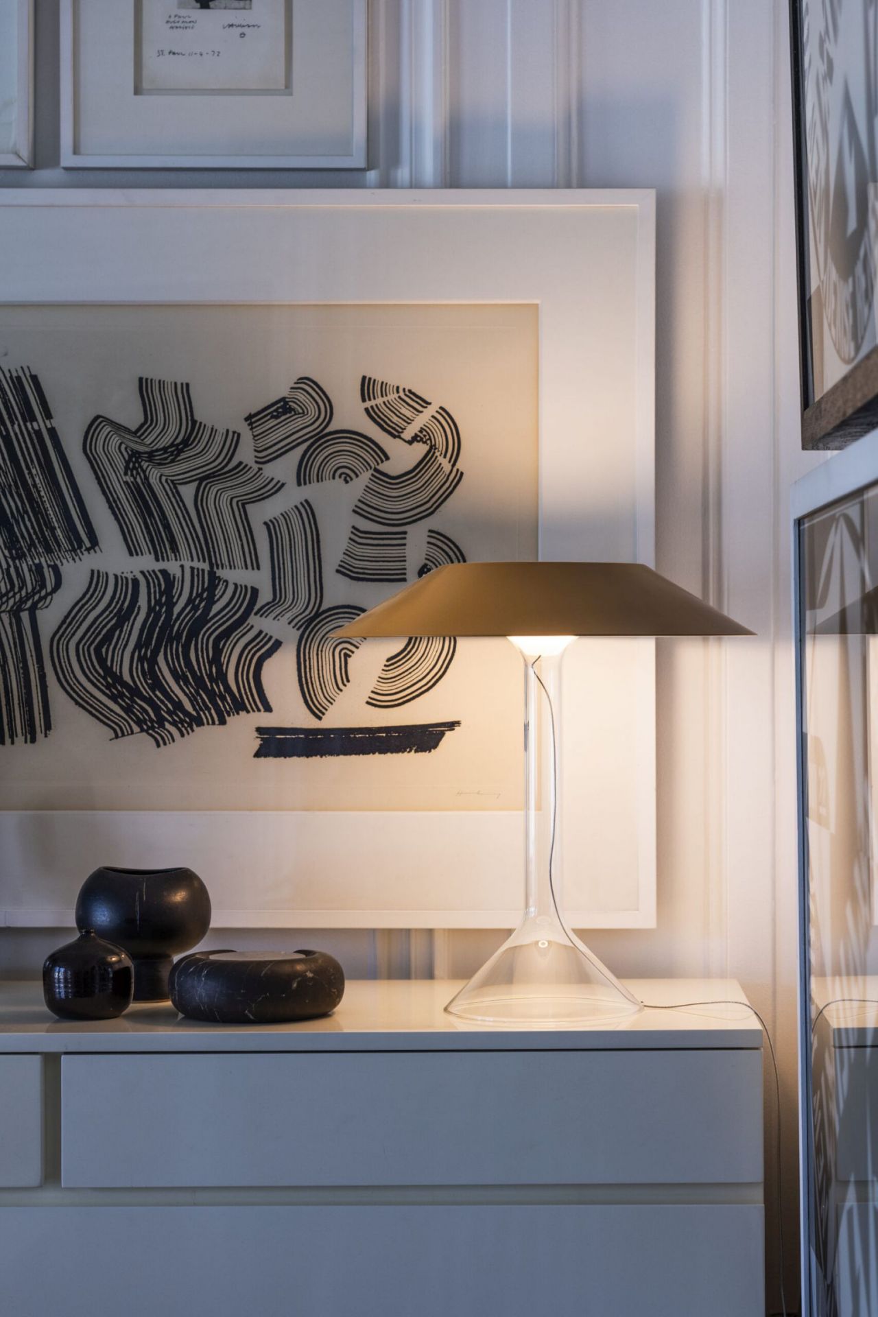 Chapeaux Tischleuchte Metall Dunkelrot Foscarini