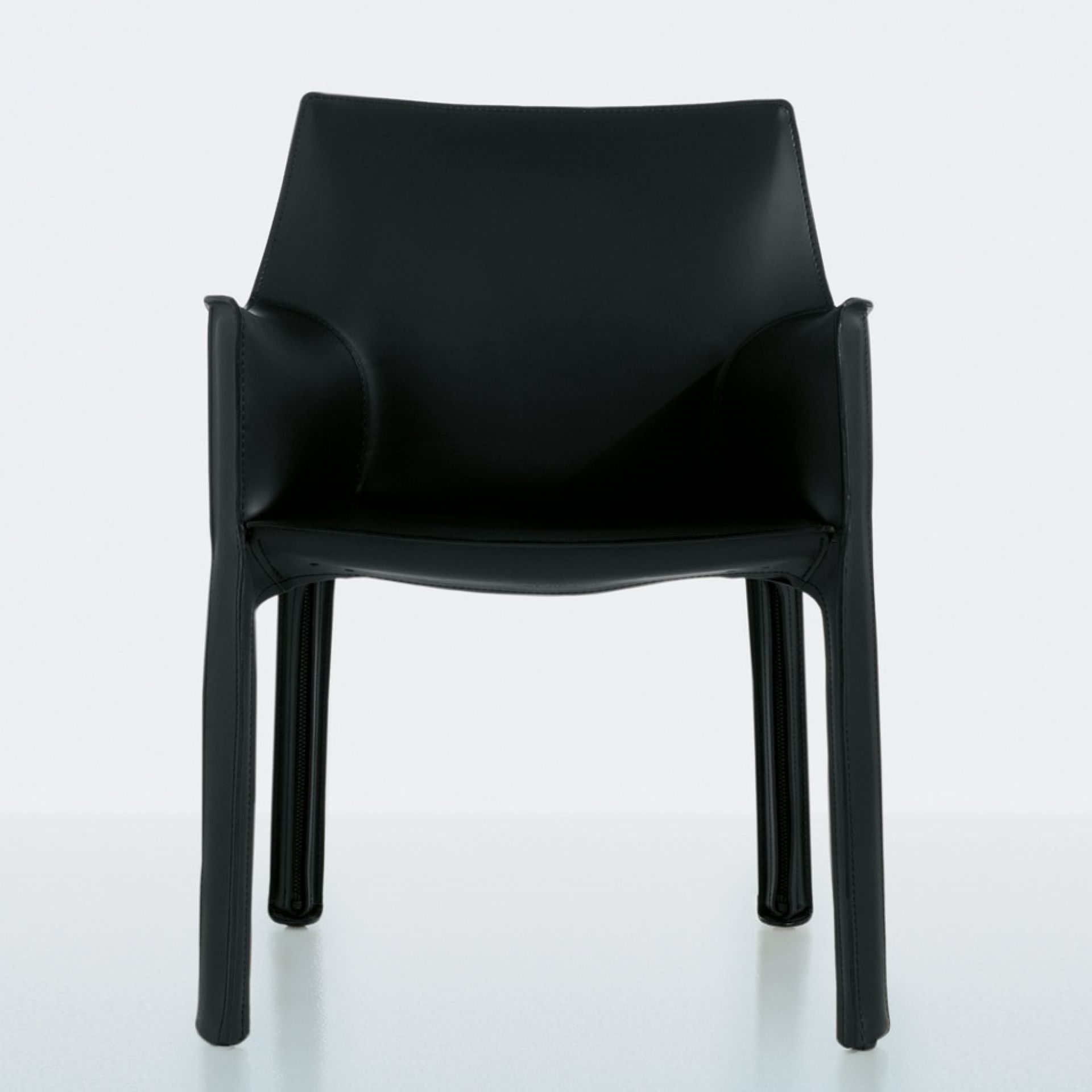 413 Cab Armchair Standard Armlehnenstuhl Cassina