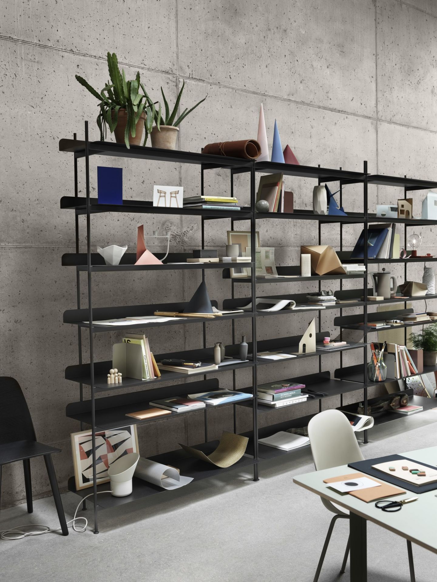 Leaf Table Lamp Tischleuchte Muuto