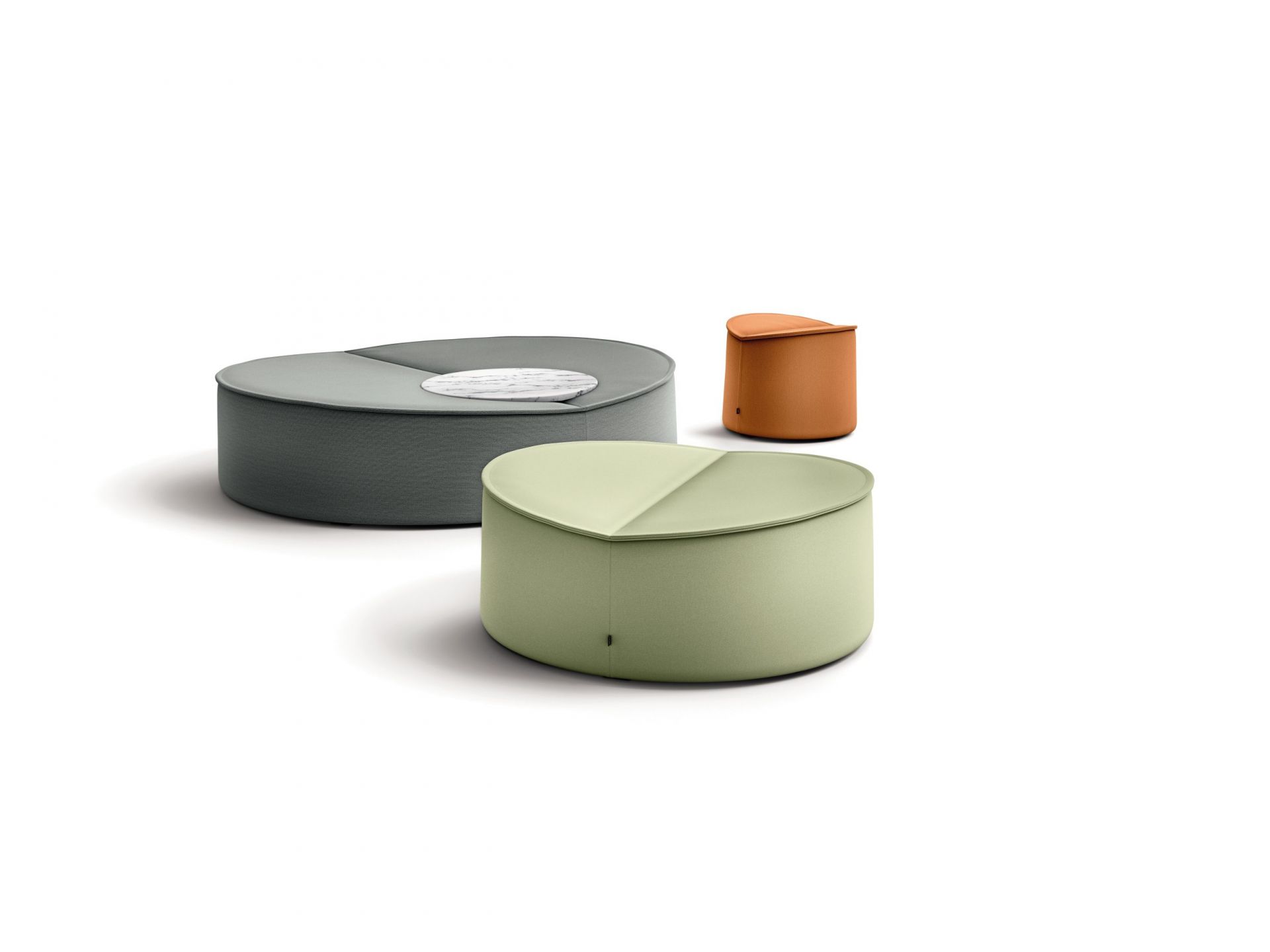 Nenou Hocker COR
