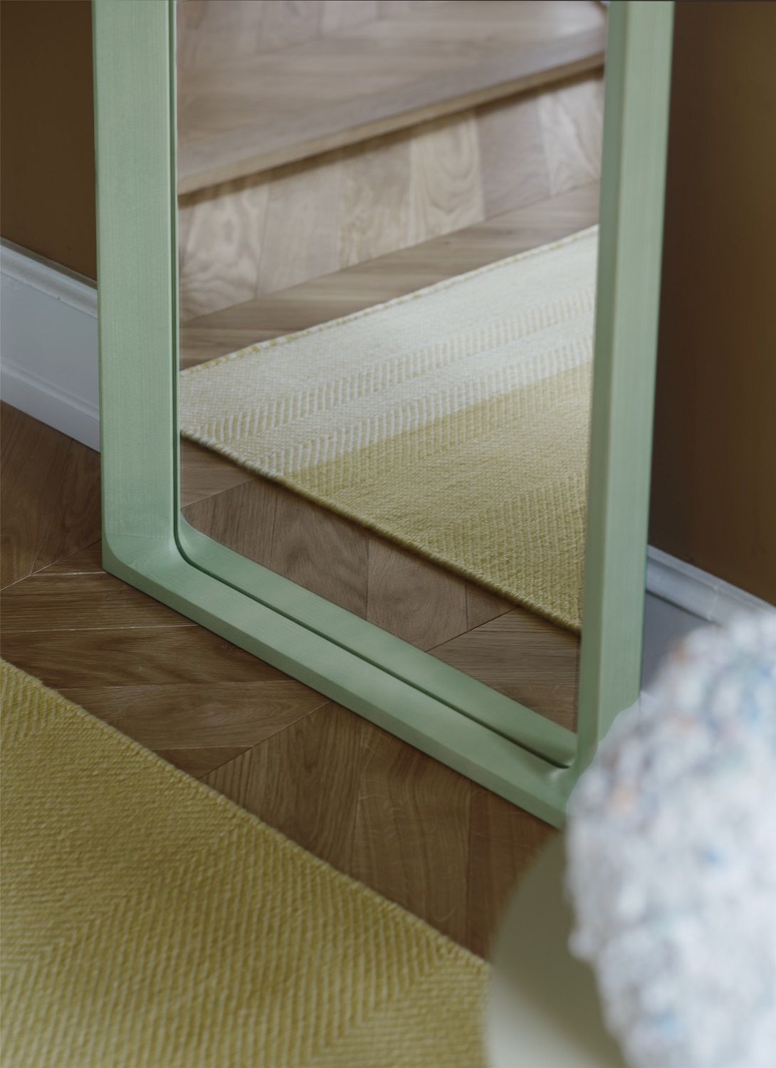 Arced Mirror Spiegel Muuto