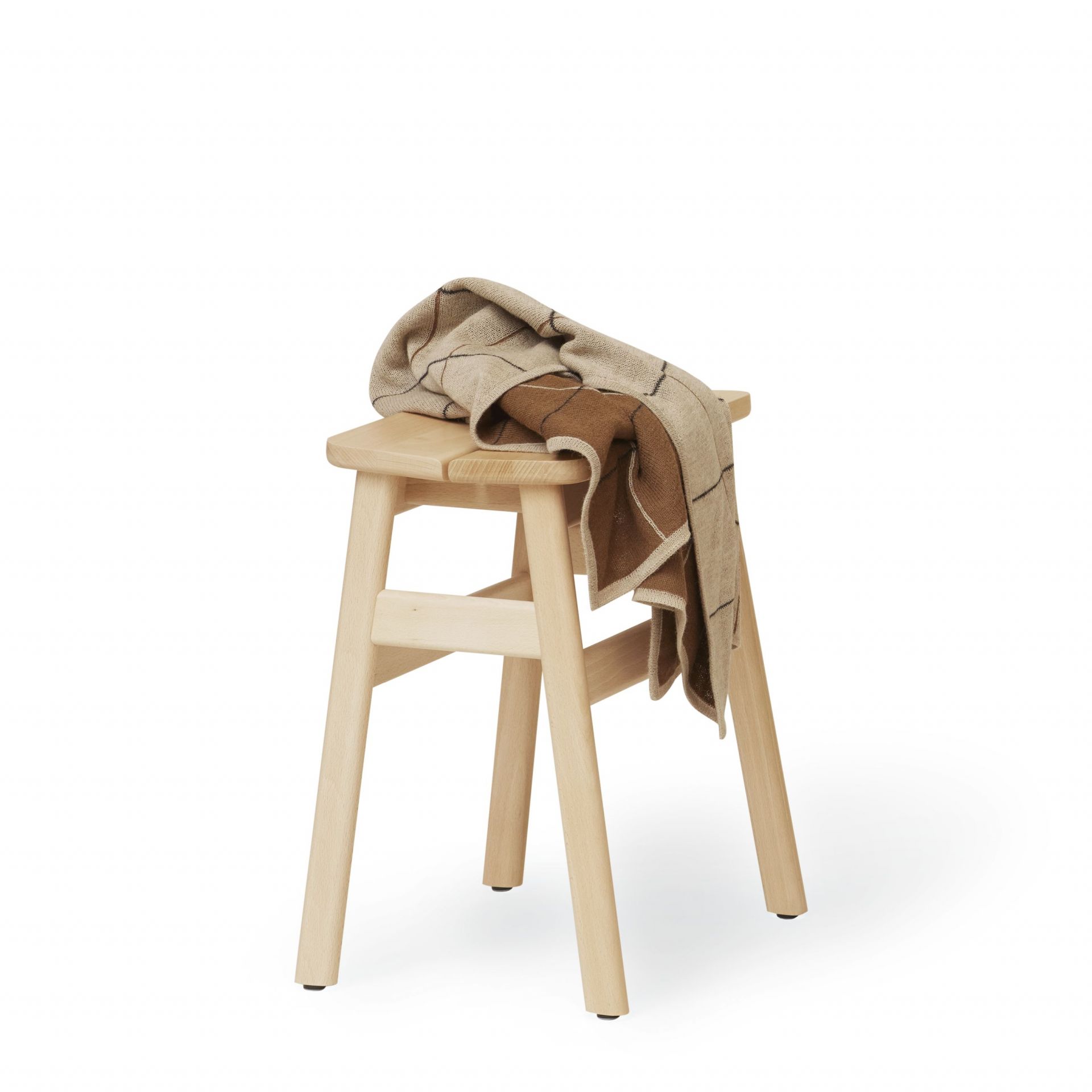 Angle Standard Hocker Form & Refine