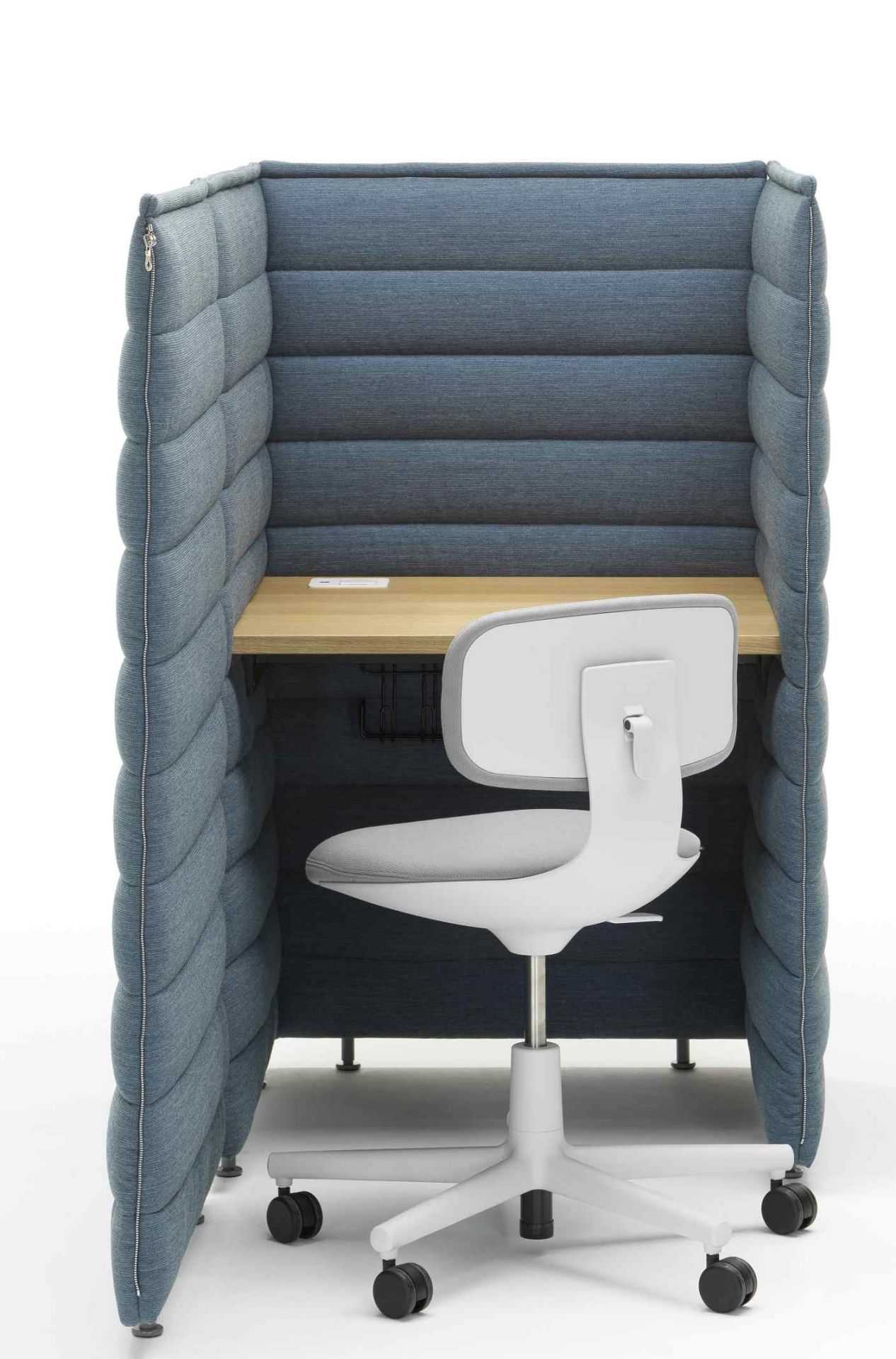 Alcove Plus Desk Small Schreibtisch Vitra