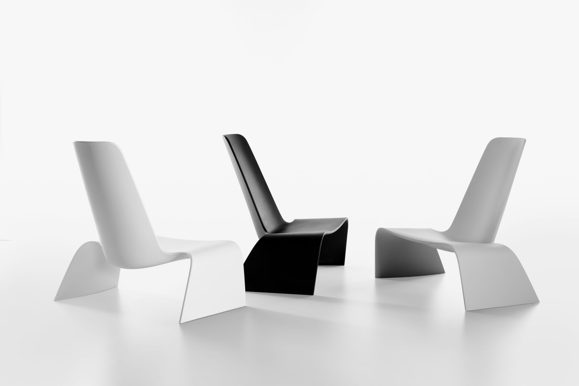 Land Lounge Chair Sessel Basalt grau Plank