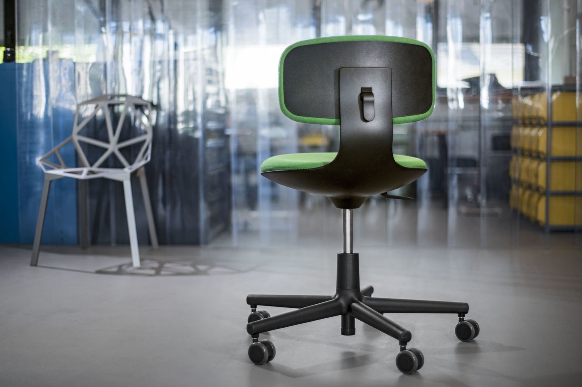 Rookie Bürodrehstuhl Vitra Plano schwarz