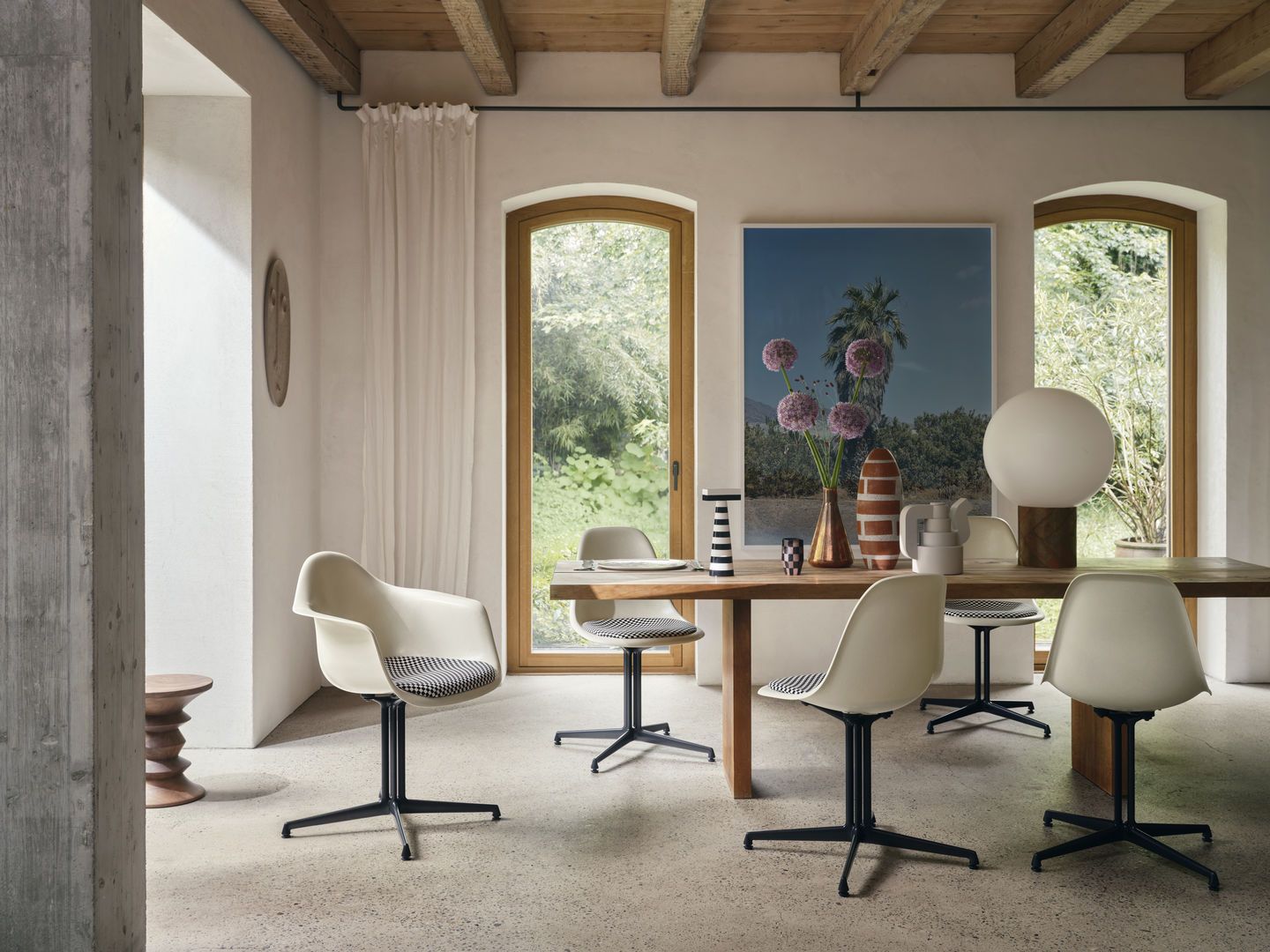 Eames Plastic Arm Chair DAL Stuhl Vitra