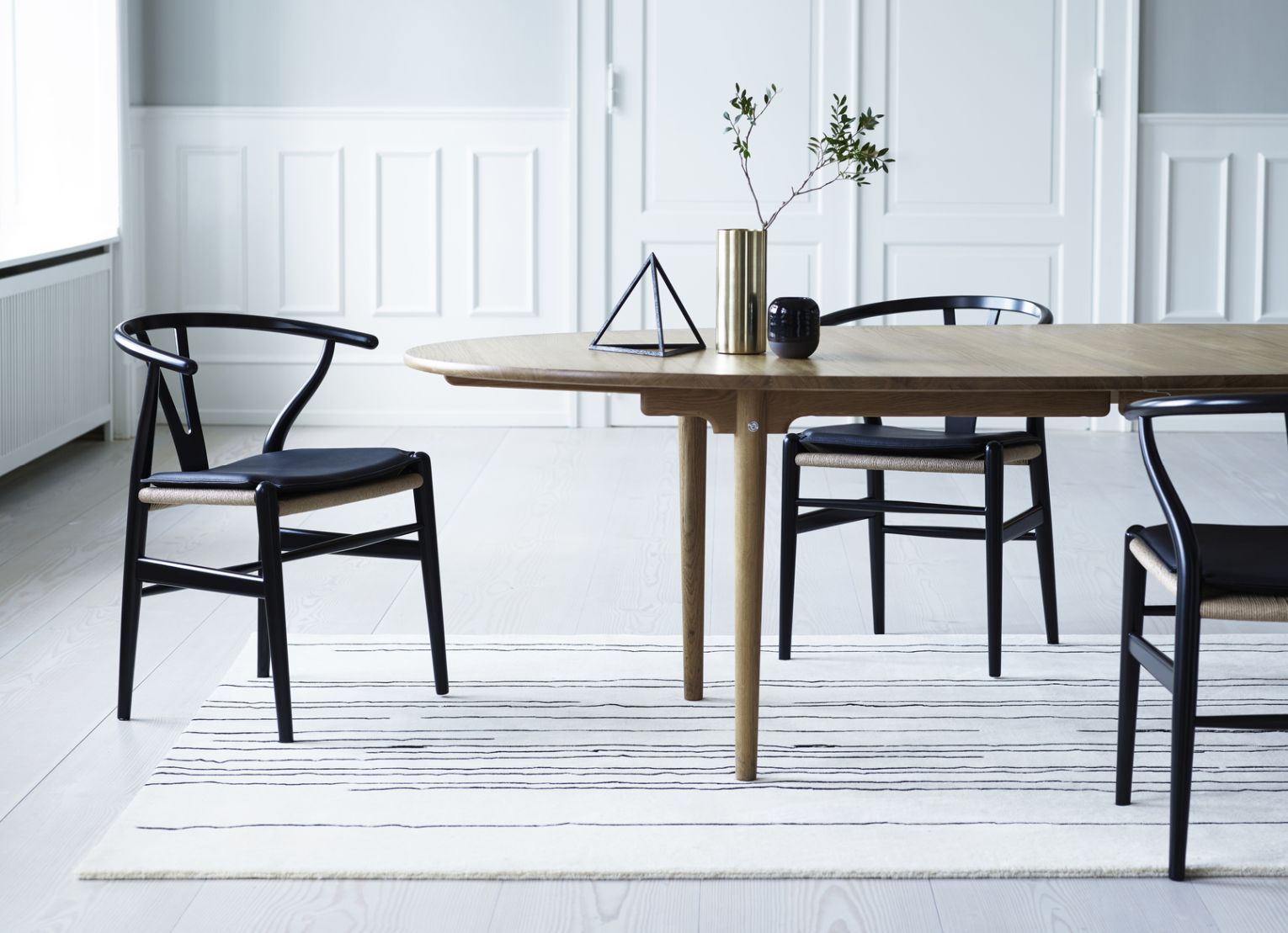 CH339 Esstisch ausziehbar für 4 Platten Carl Hansen & Søn 