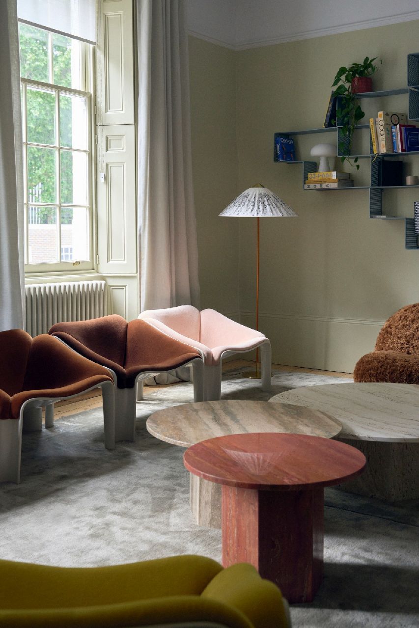 F300 Lounge Chair Sessel Gubi