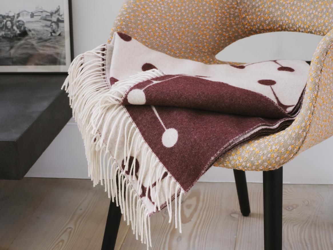 Eames Wool Blanket Bordeaux Wolldecke Vitra LIMITED EDITION 