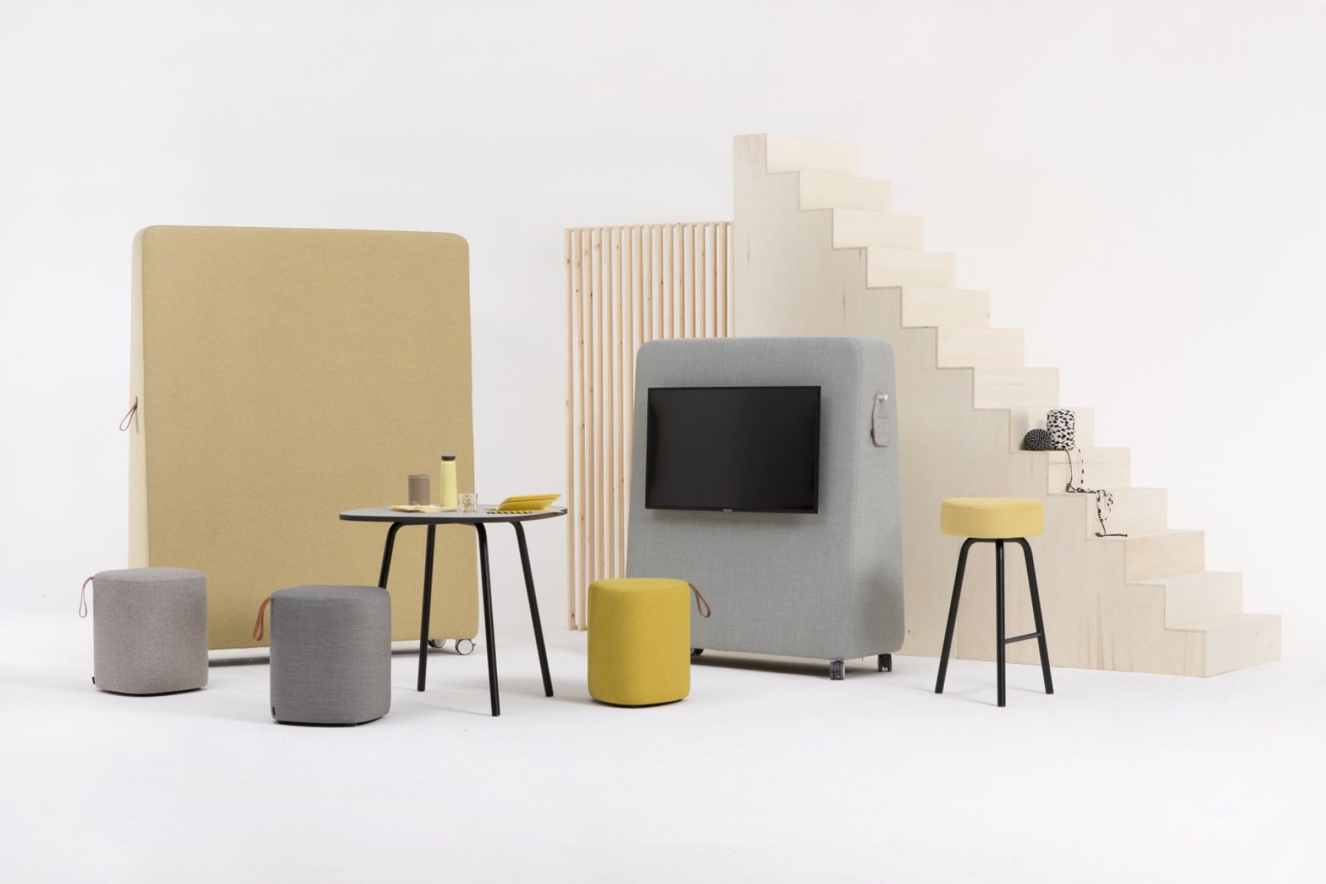 Pully Square Hocker Cascando