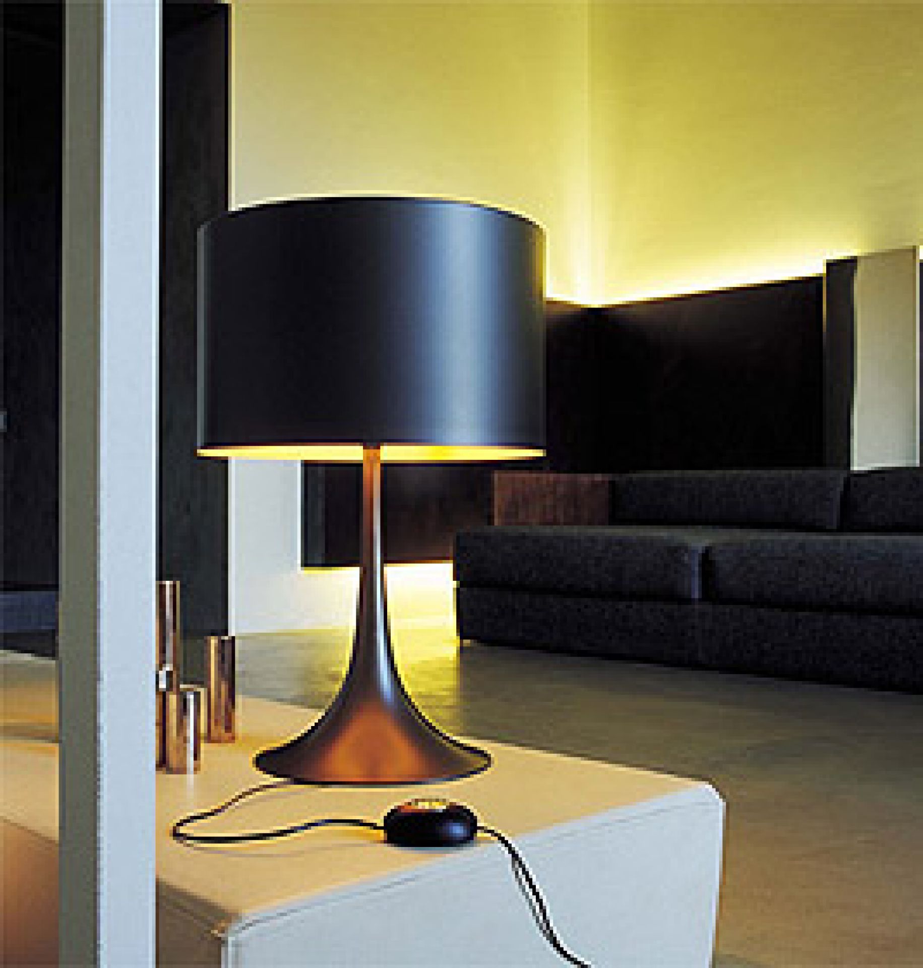 Spun Light T1 Tischleuchte Flos