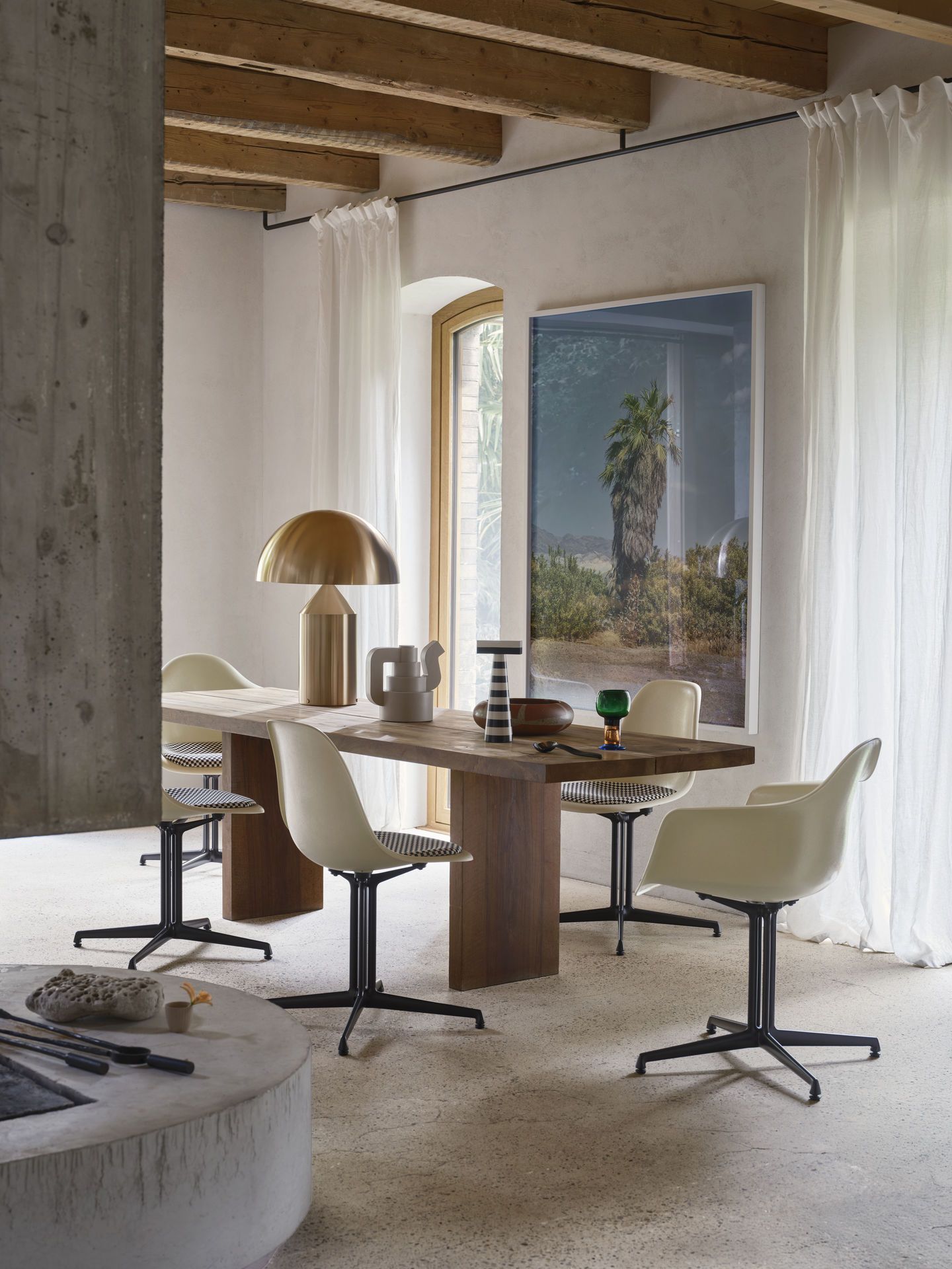 Eames Plastic Arm Chair DAL Stuhl Vitra