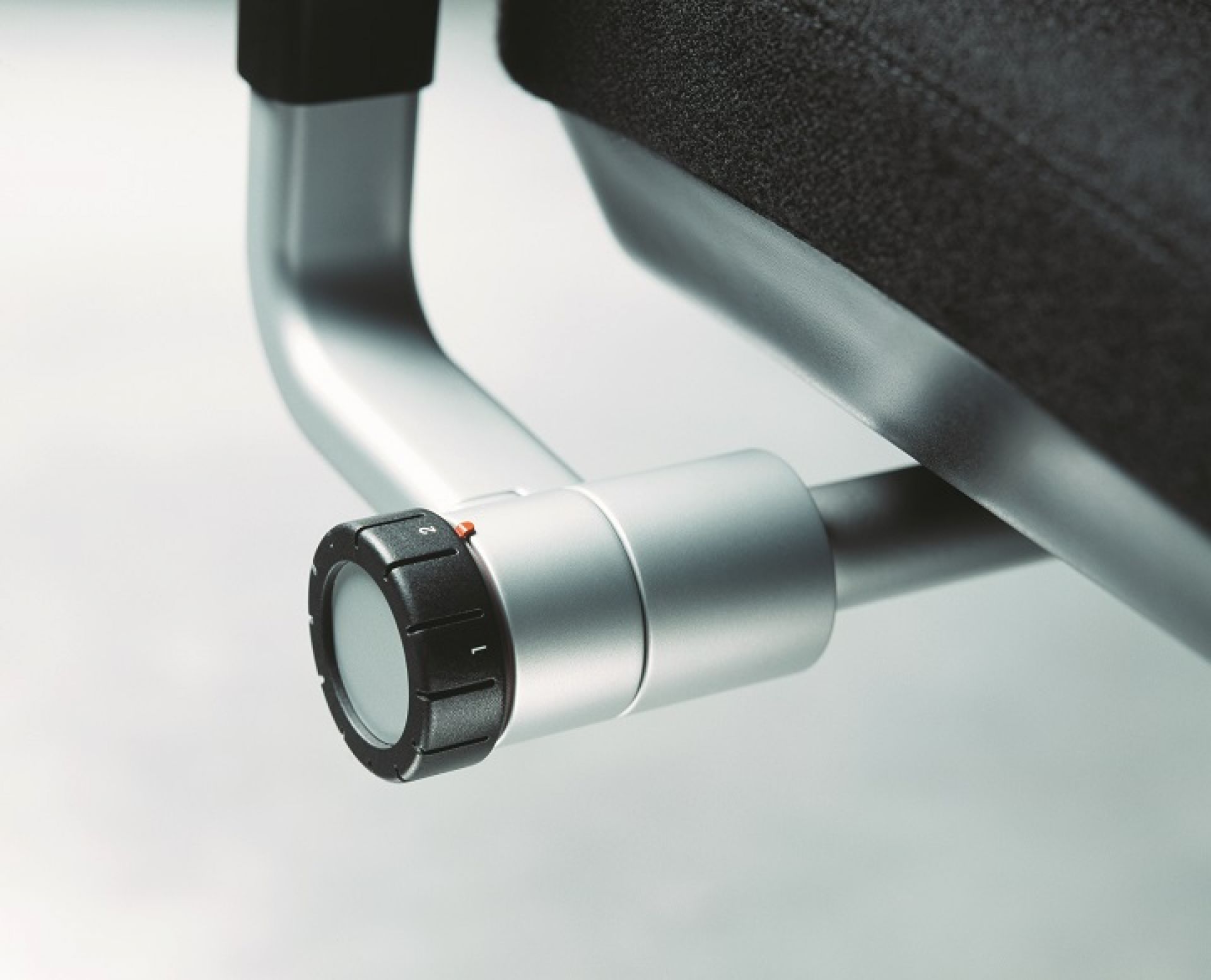 Please Drehstuhl von Steelcase Aktionsmodell