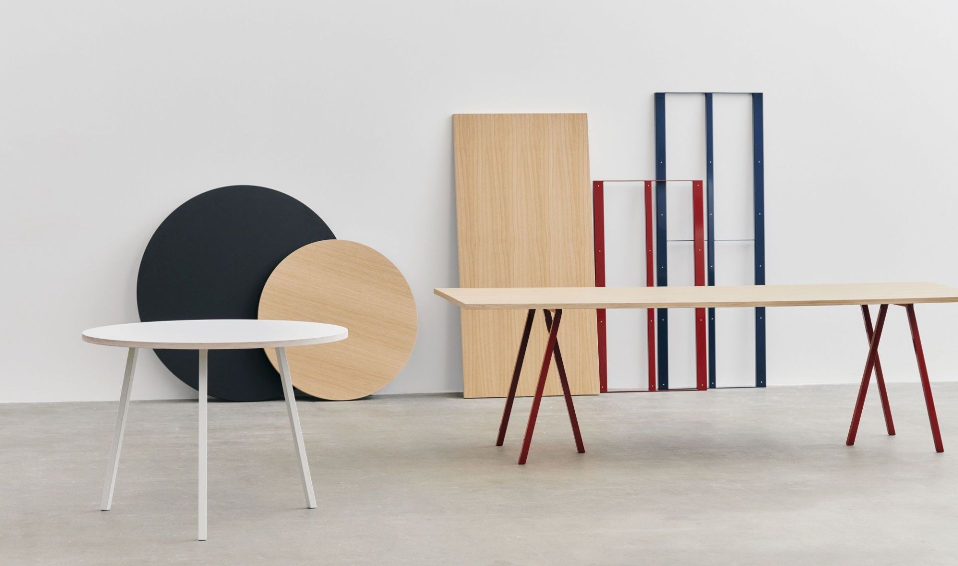 Loop Stand Table Inclusive Support Tisch / Esstisch 200 Hay 