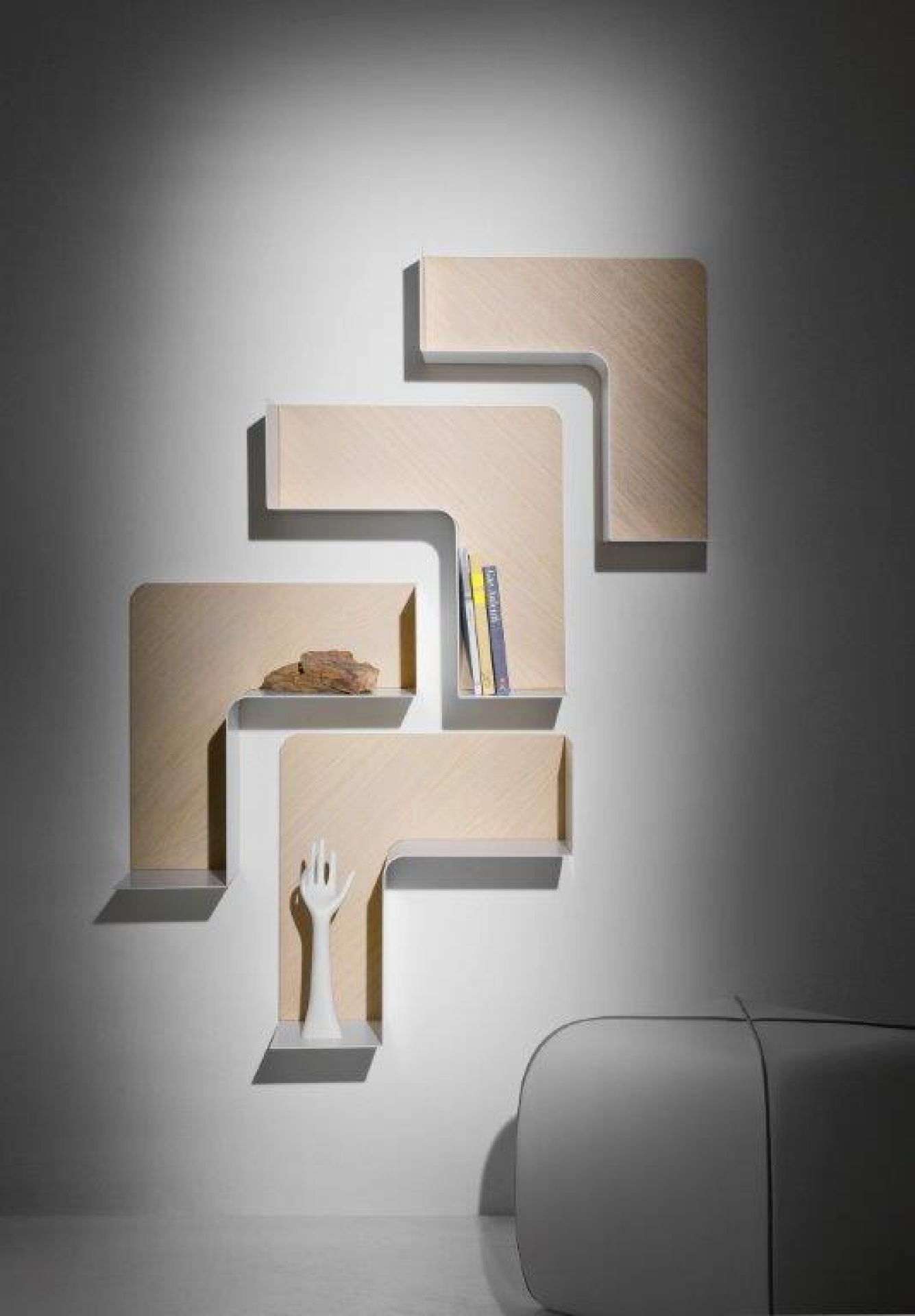Fishbone Wandregal B-Line