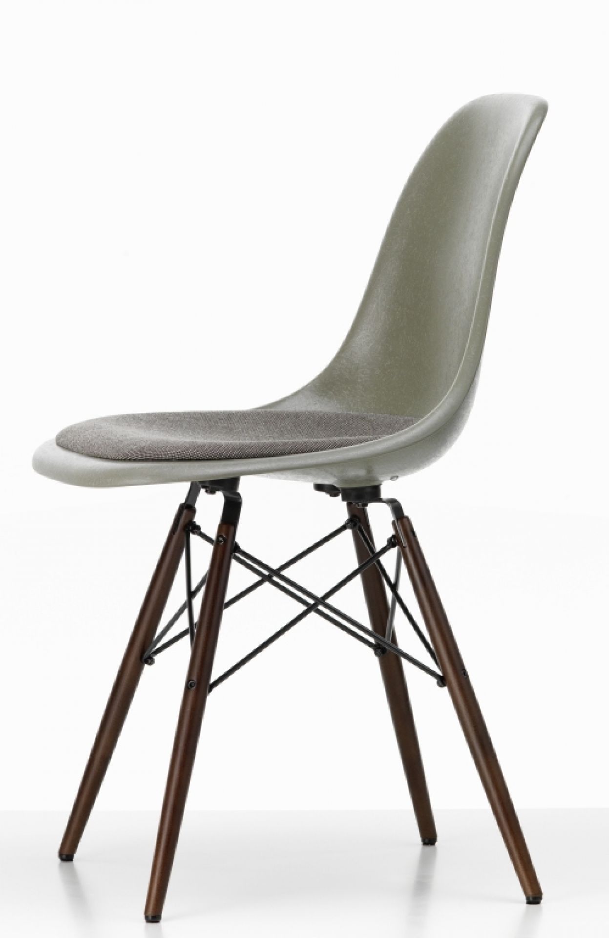 Eames Fiberglass Chair DSW Stuhl mit Sitzpolster Vitra
