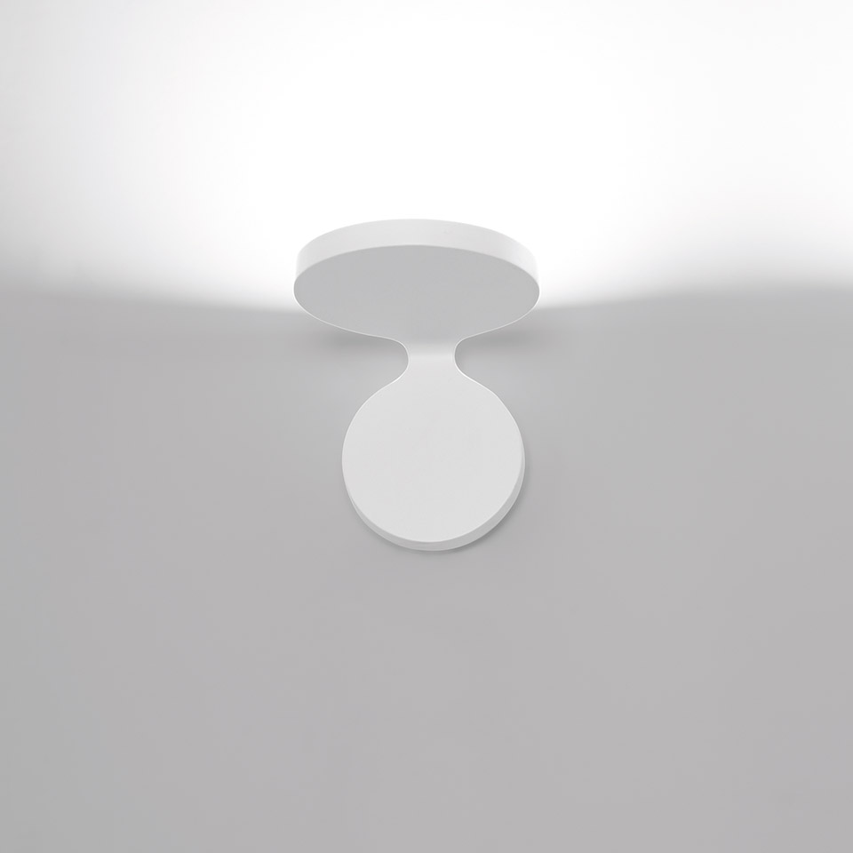 Rea 12 Wandleuchte Artemide