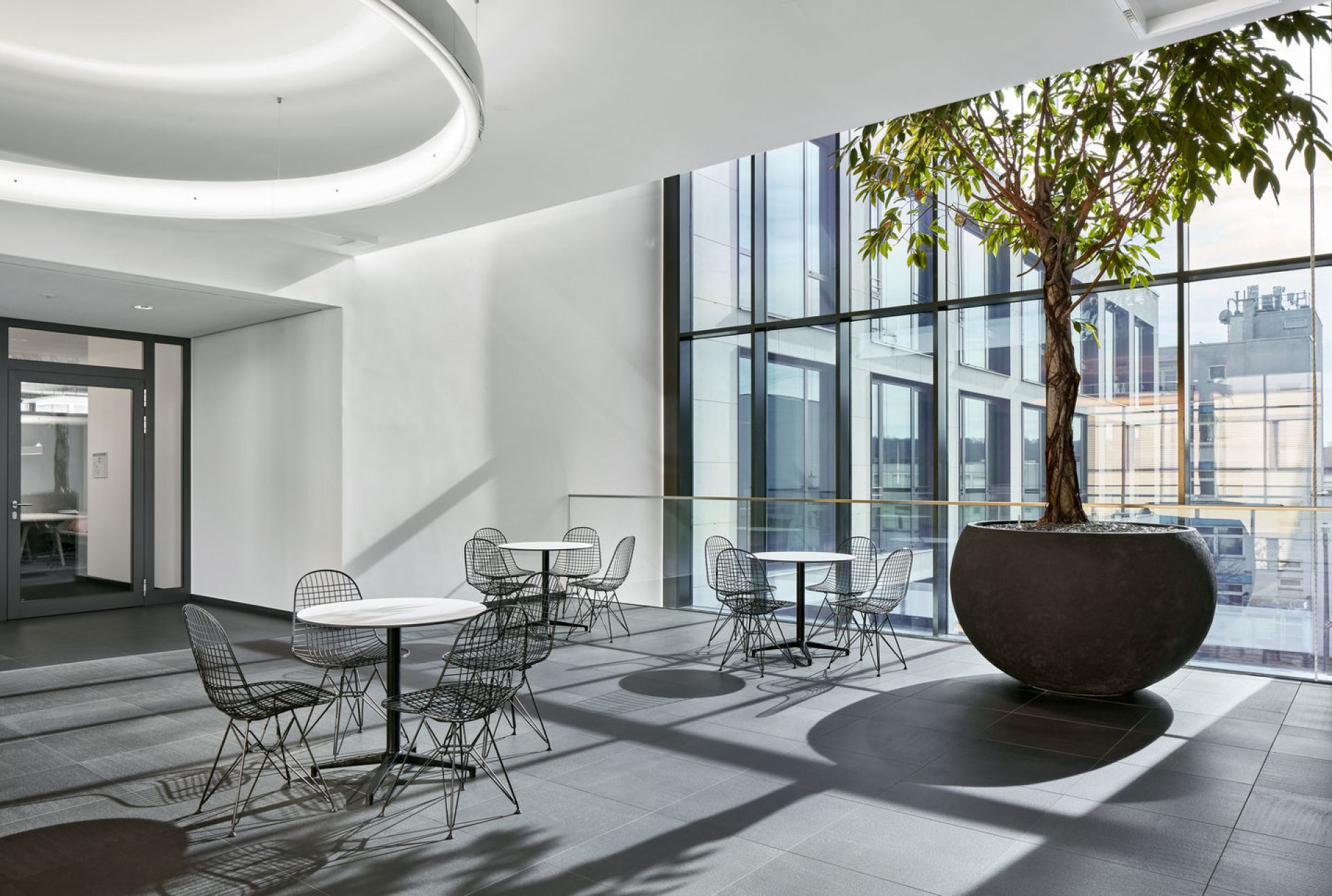 DKR Wire Chair Stuhl ungepolstert Vitra