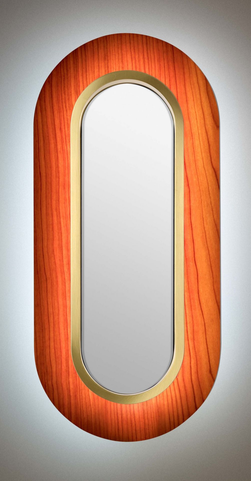 Lens LED Wandleuchte oval Metallring in Gold Kirsch LZF Lamps