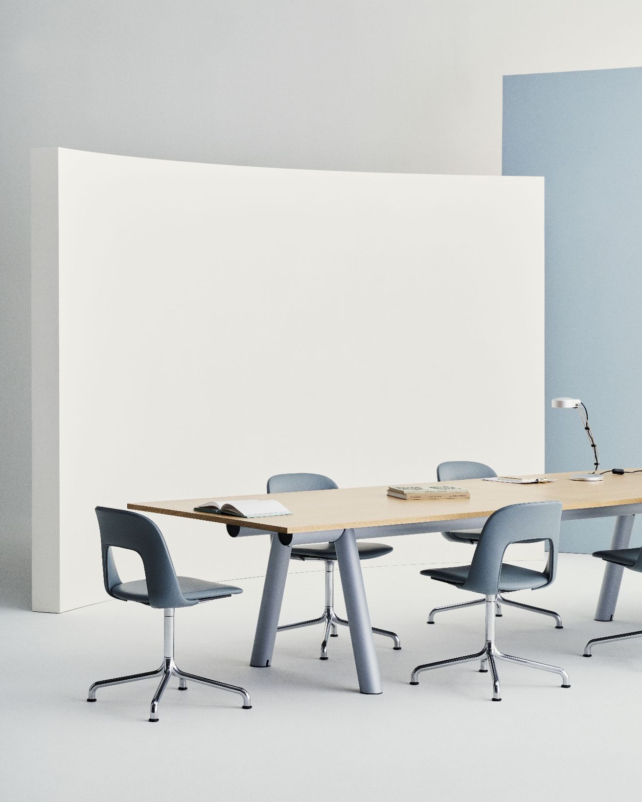 Layout Side Chair 154 4-Stern Drehstuhl Hay