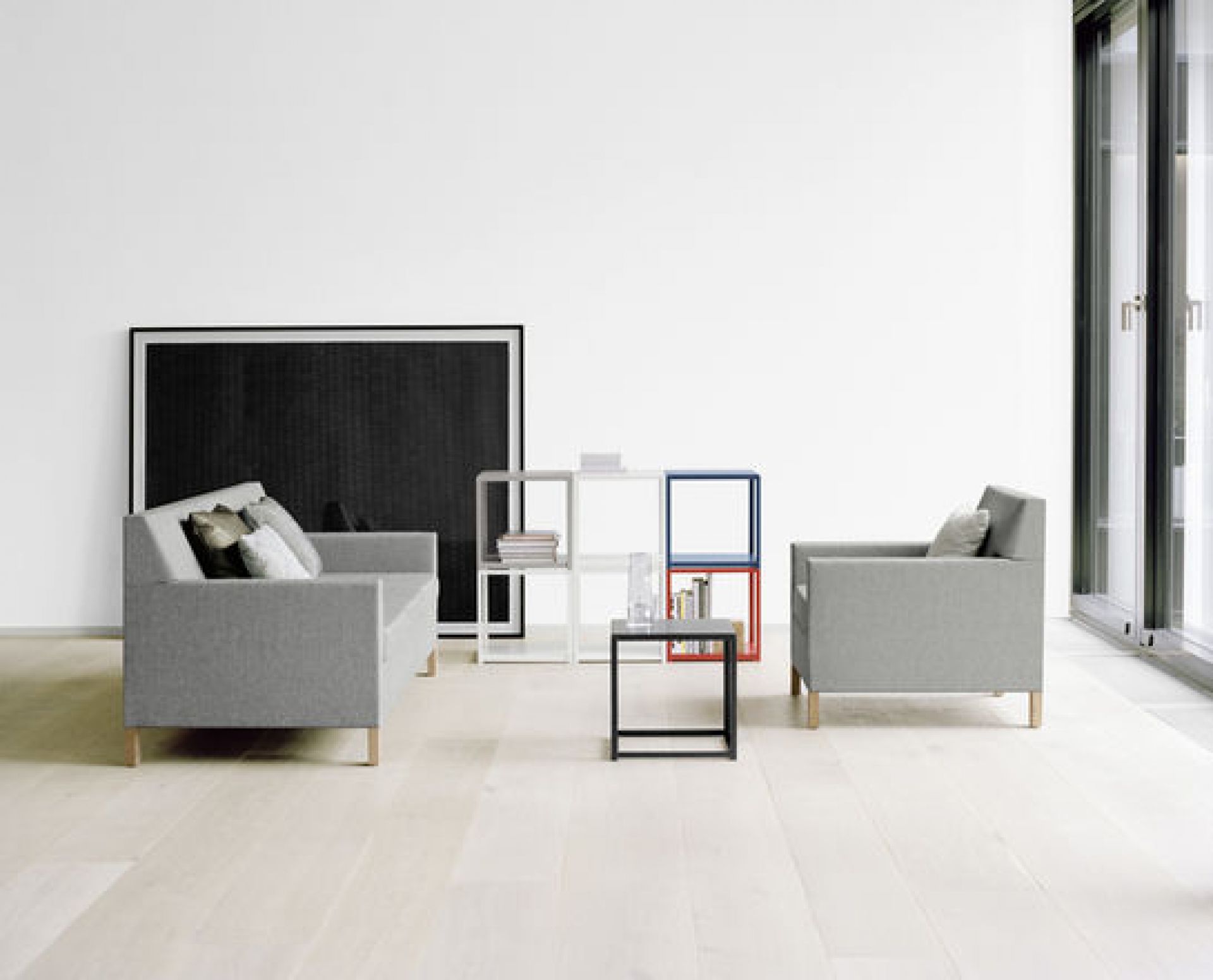 FK12 Fortyforty Beistelltisch Gestell tiefschwarz e15 