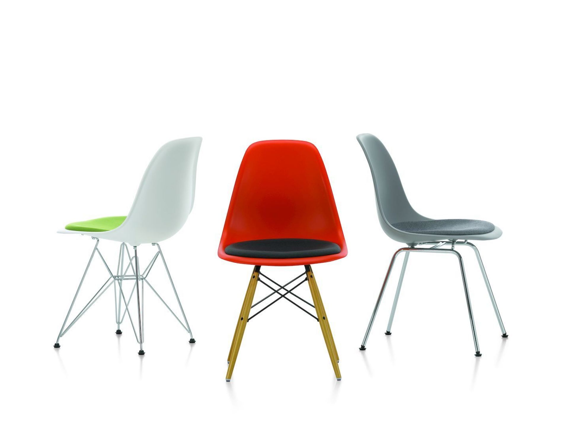 Eames Plastic Side Chair DSX Stuhl mit Sitzpolster Vitra