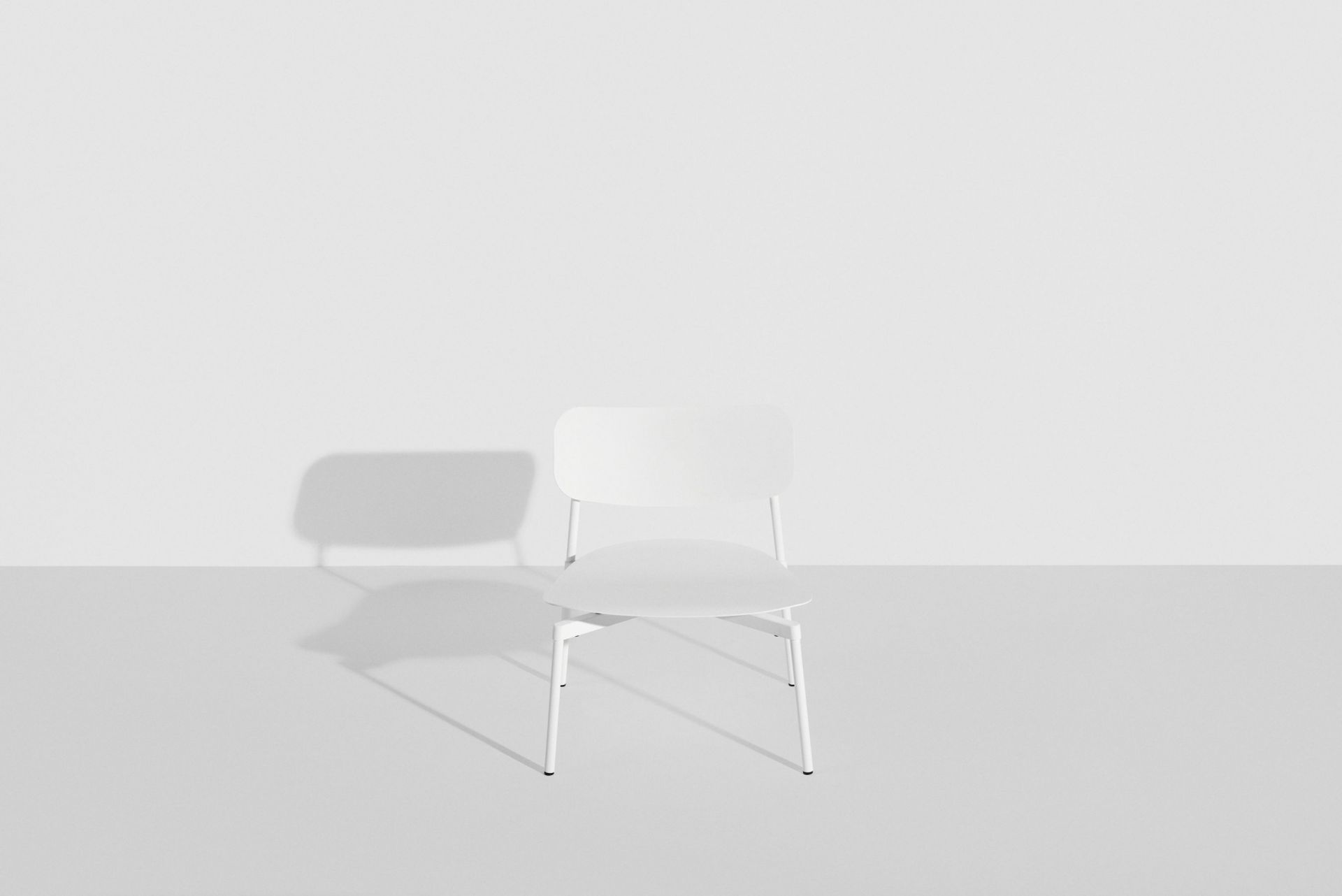 Fromme Lounge Chair Sessel Petite Friture Weiß Fromme Lounge Chair Sessel Petite Friture Weiß