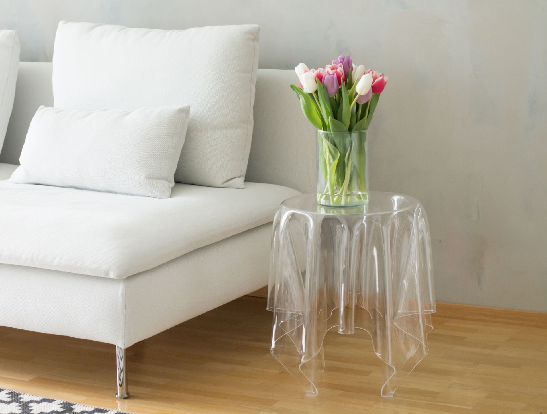 Essey Illusion Beistelltisch transparent Klein & More