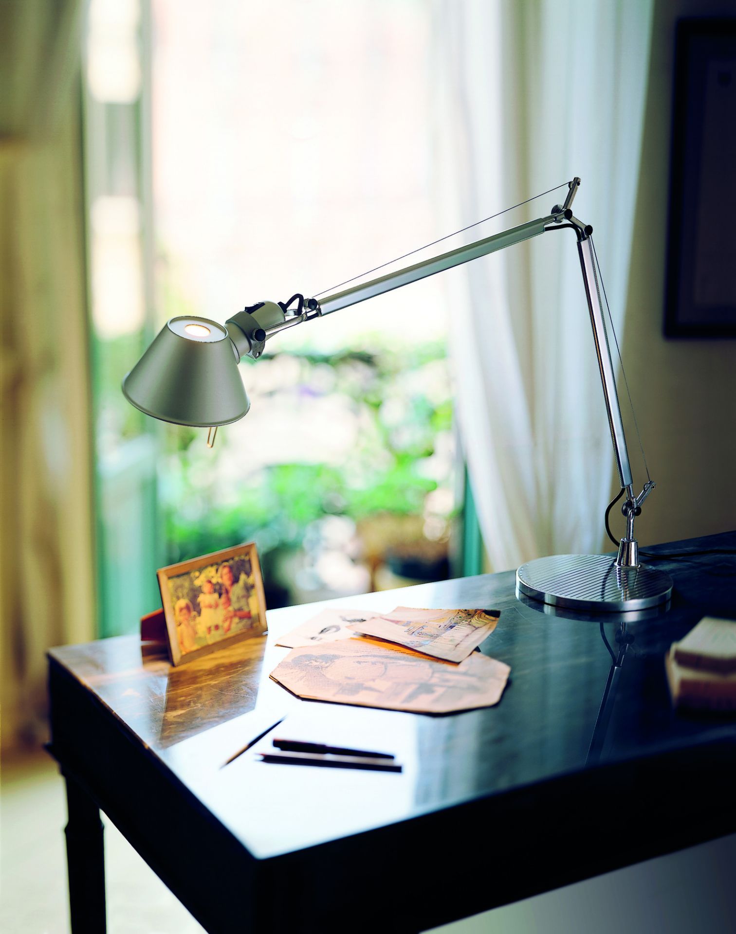 Tolomeo LED Tischleuchte Body Artemide (Teil 1 von 2)